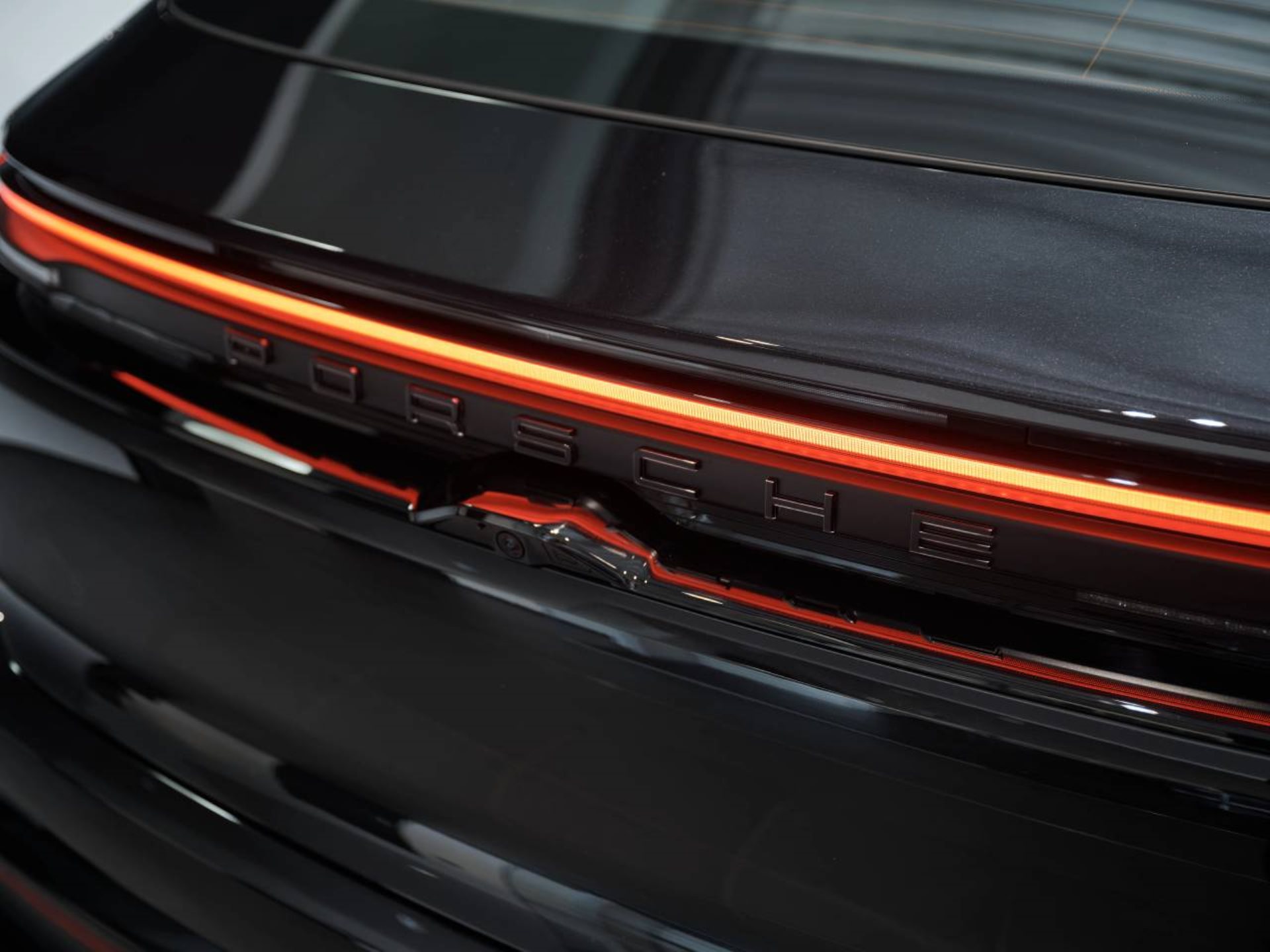 PORSCHE Macan 4S-image-27