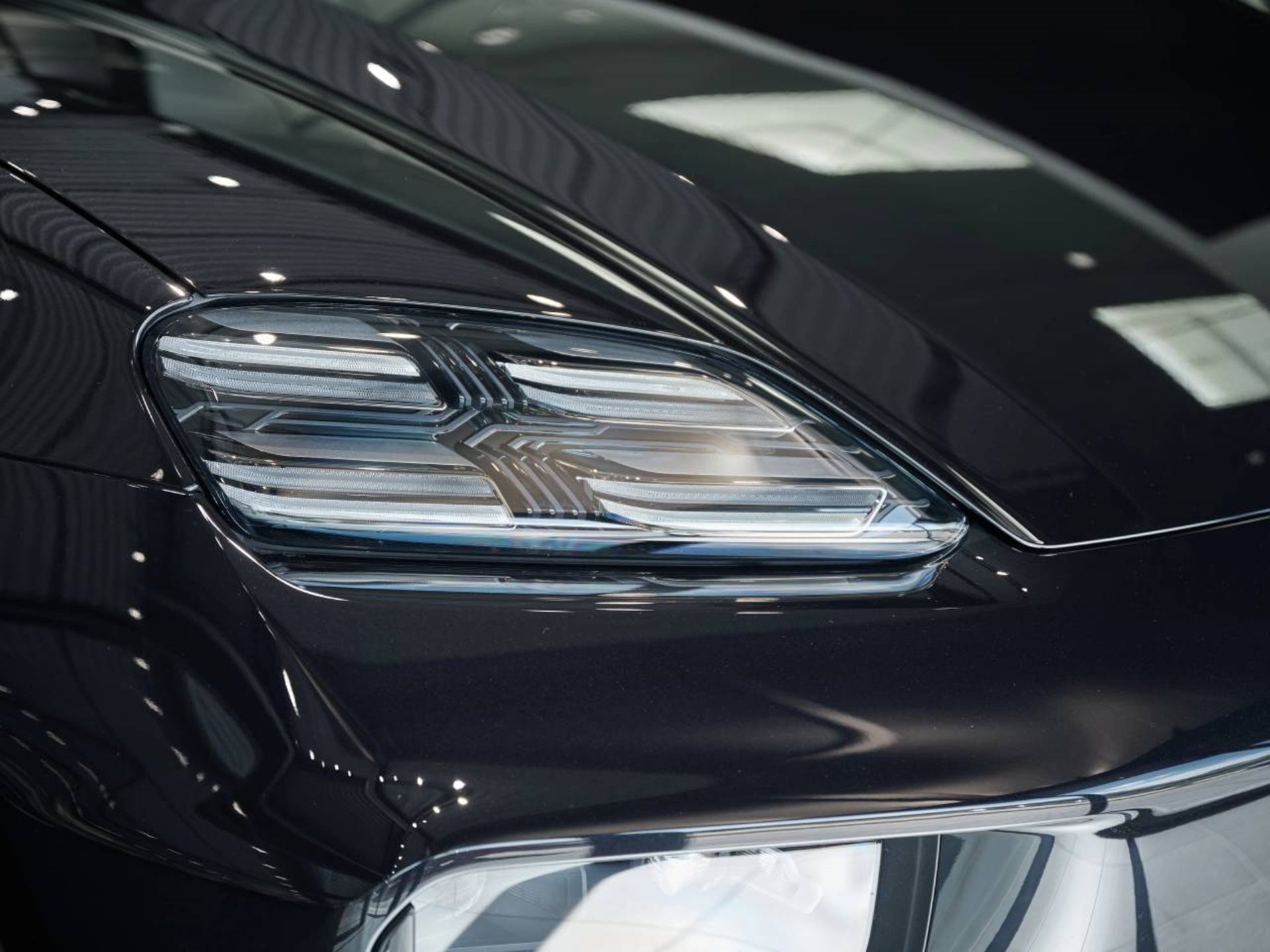 PORSCHE Macan 4S-image-24