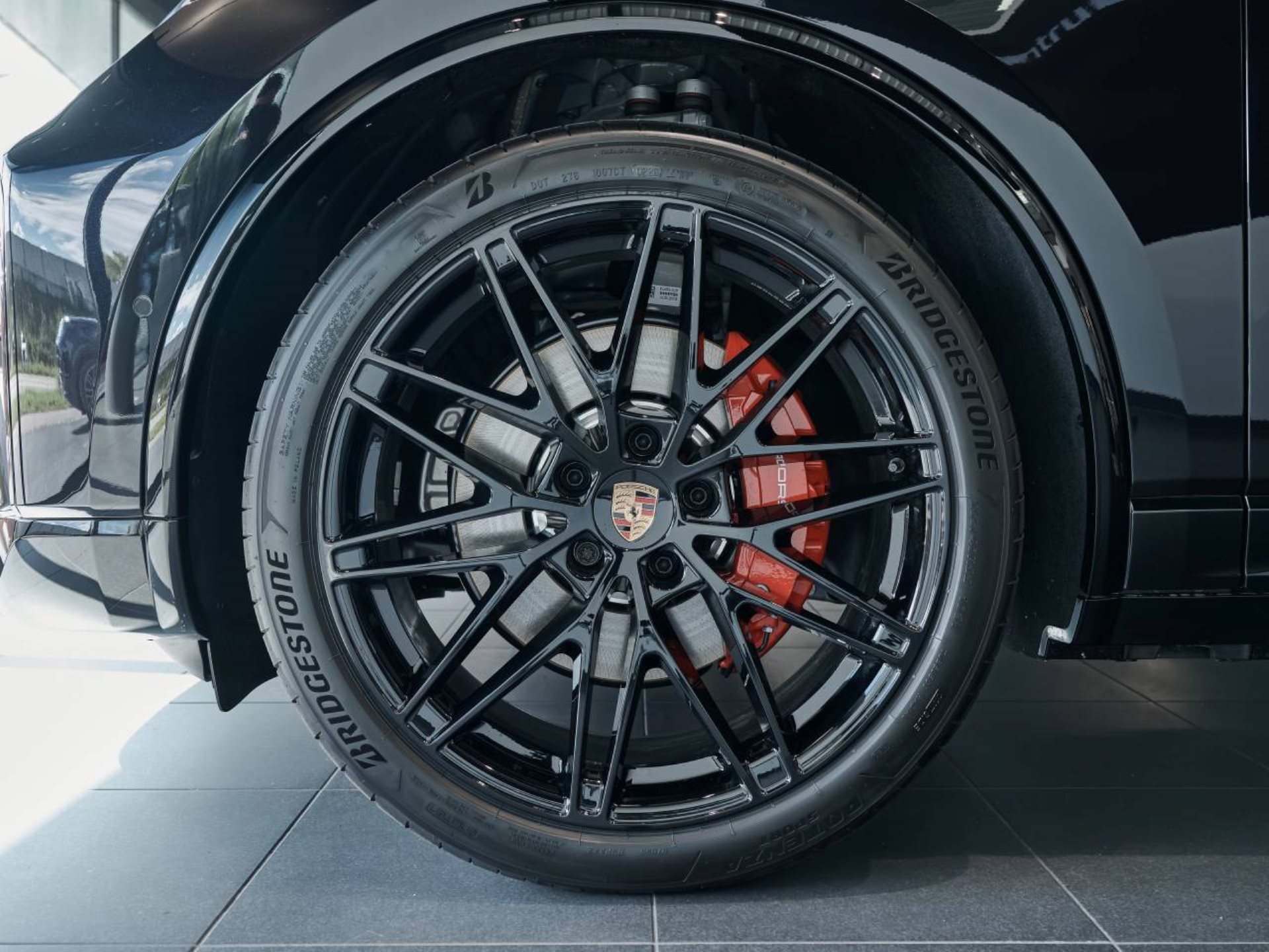 PORSCHE Macan 4S-image-31