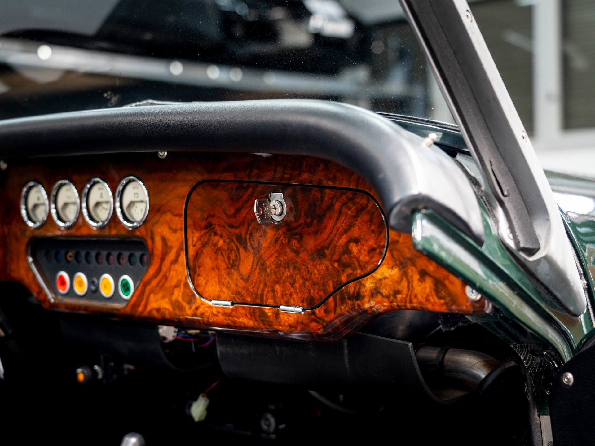 MORGAN Plus 8 4.0-image-24