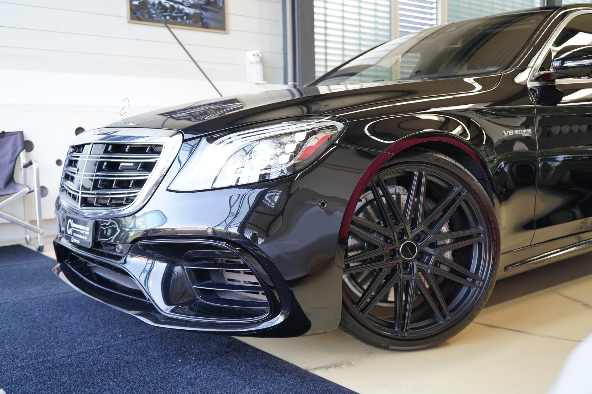 MERCEDES-BENZ S 63 AMG L 4Matic+ 9G-Tronic-showroom-element-3
