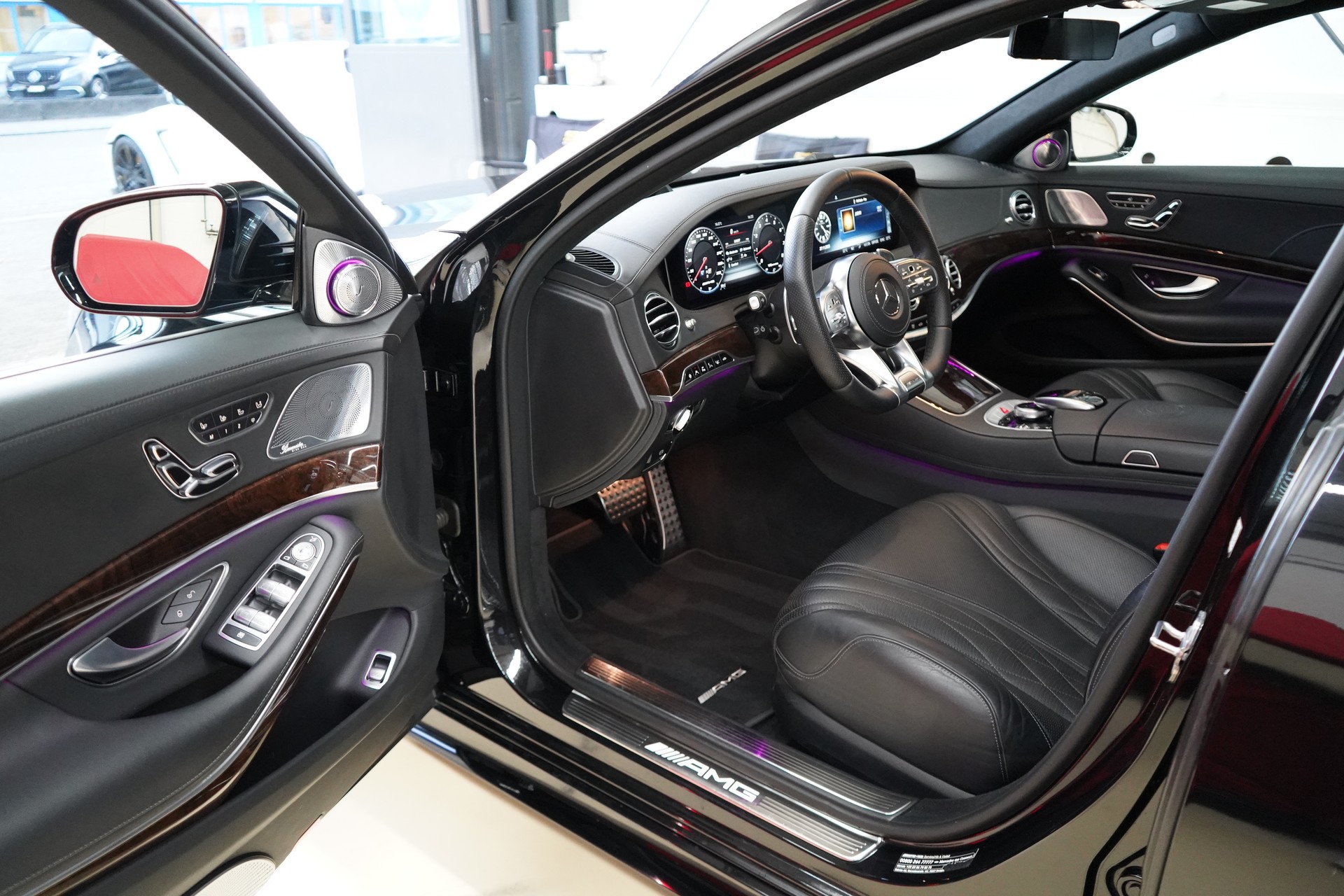 MERCEDES-BENZ S 63 AMG L 4Matic+ 9G-Tronic-image-10
