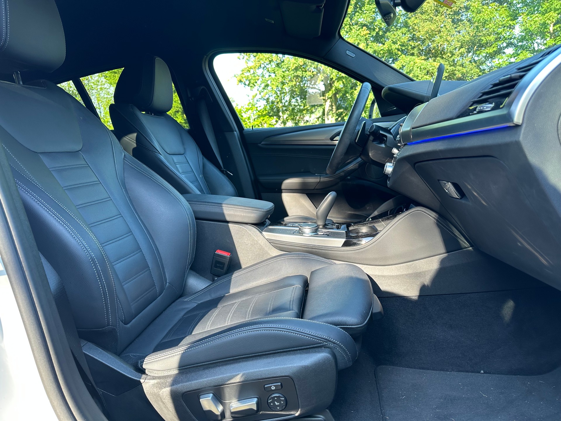 BMW X4 M40i Steptronic-image-10