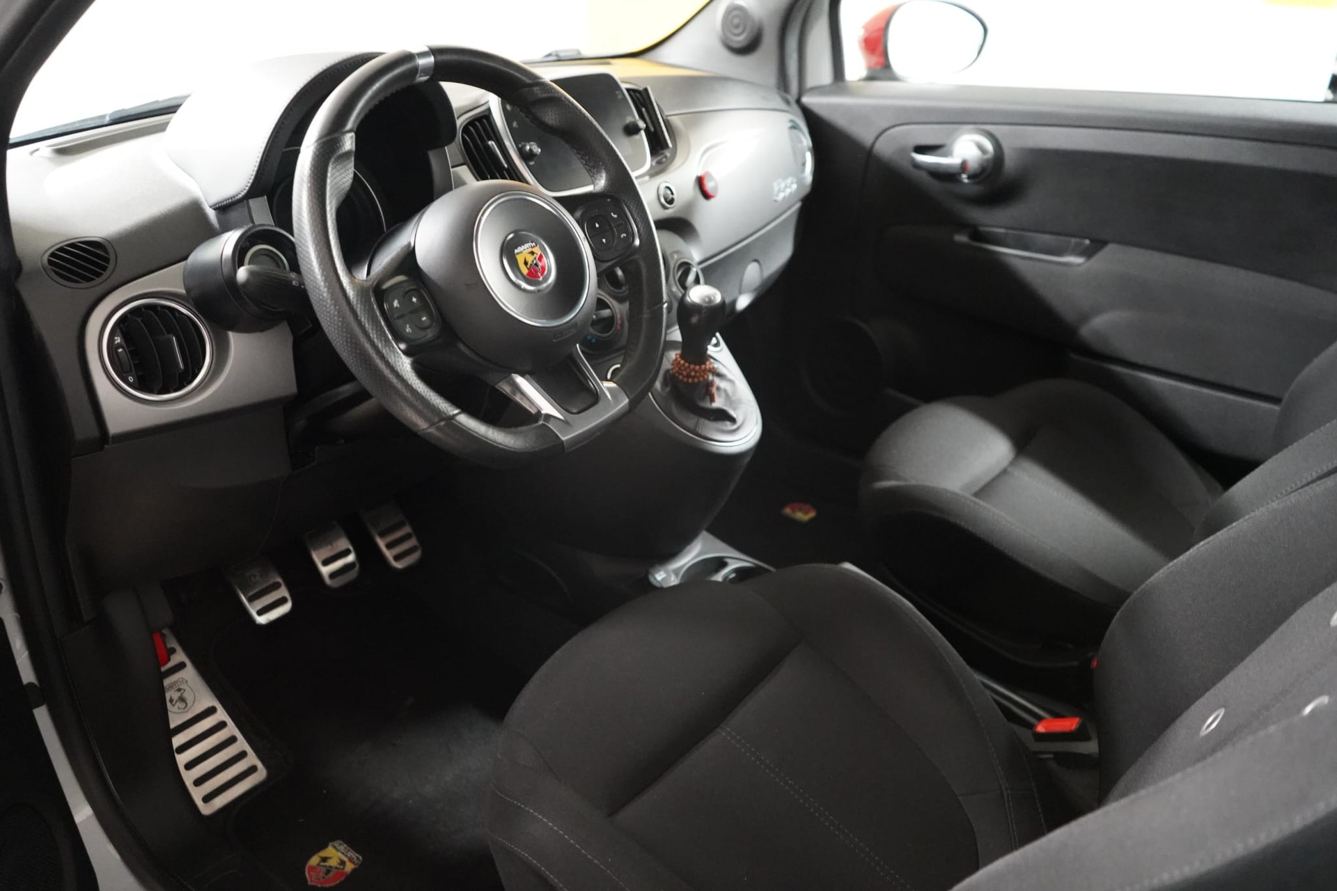 FIAT 595 1.4 T-Jet 160 Pista-image-1