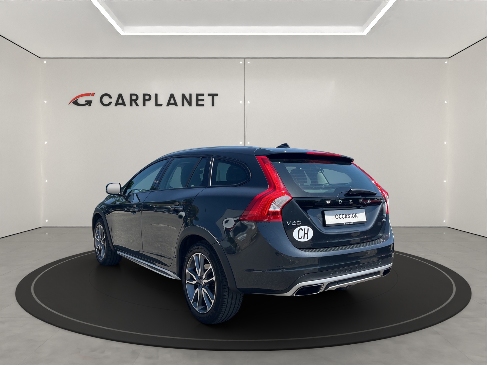 VOLVO V60 Cross Country 2.0 T5 Executive AWD S/S-image-5