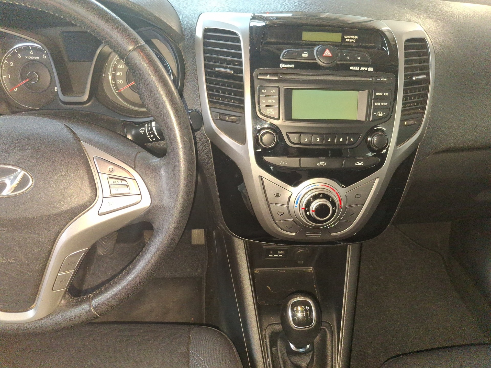 HYUNDAI iX20 1.6 Style-image-7