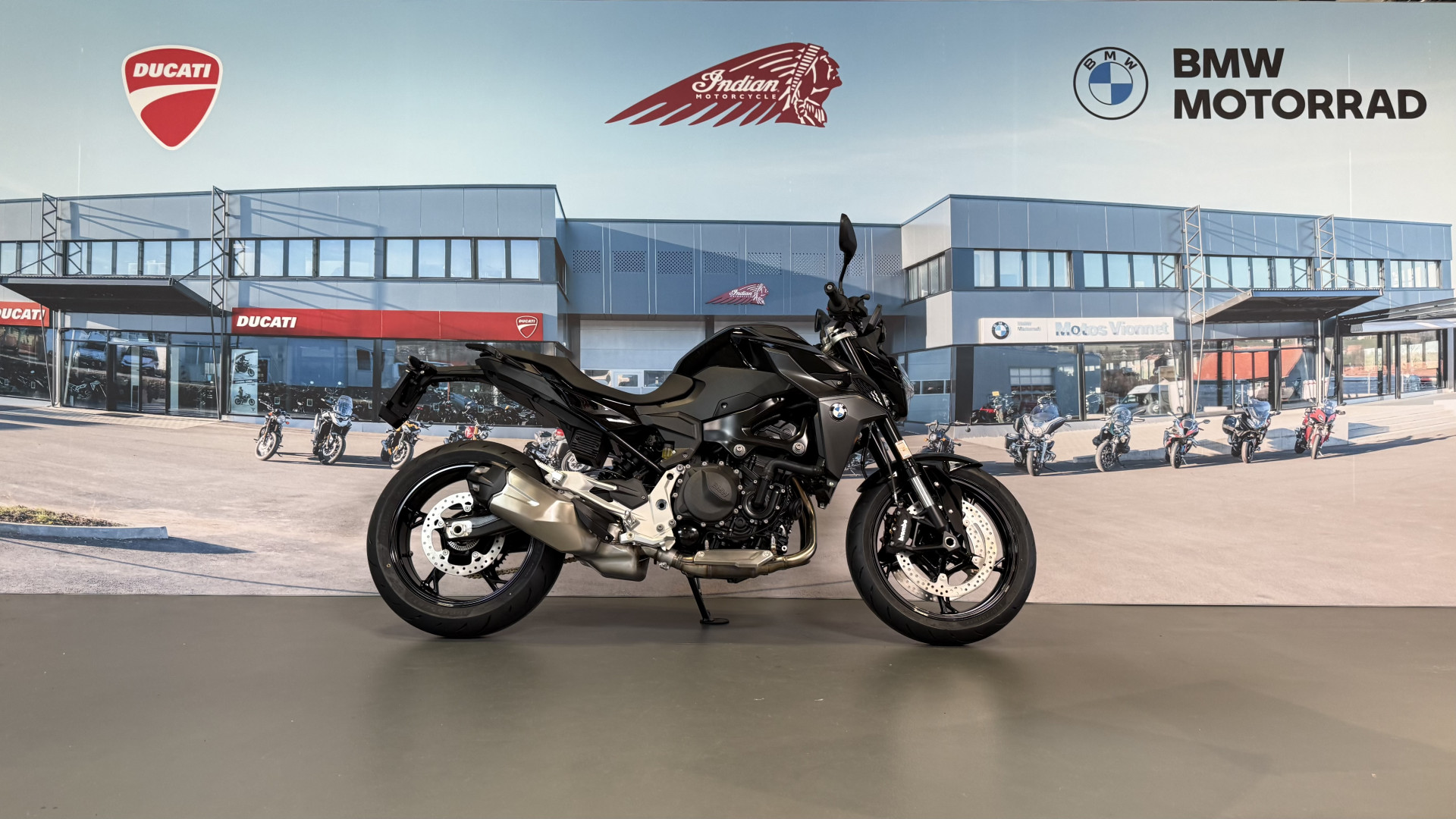 BMW F 900 R A2 Triple Black Leasing à partir de 2.9% / Rabaissé-image-4