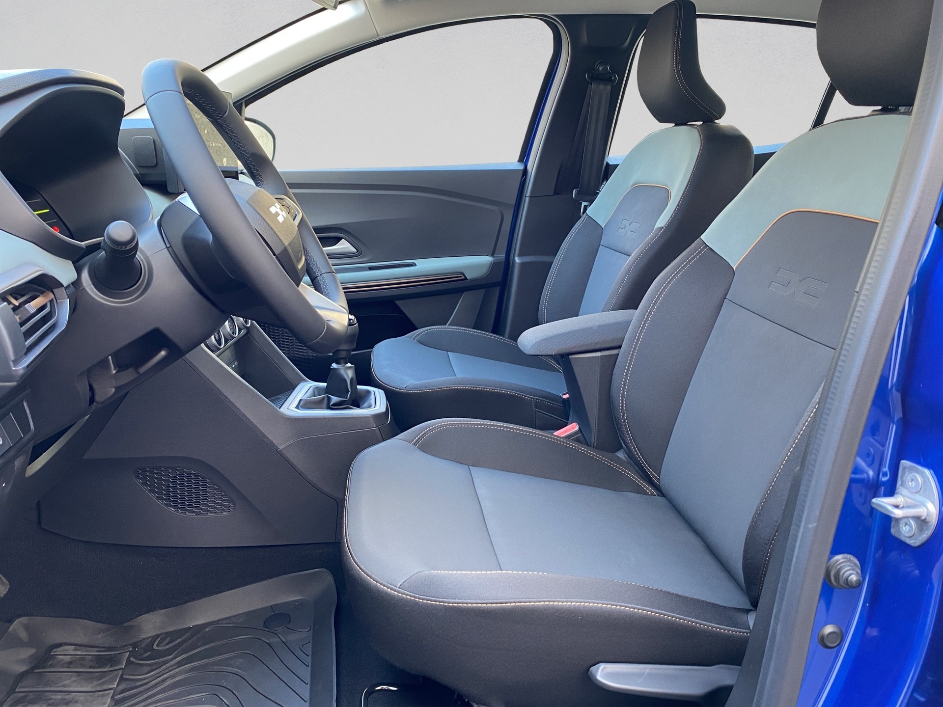 DACIA Sandero Stepway TCe 110 Extreme-image-9