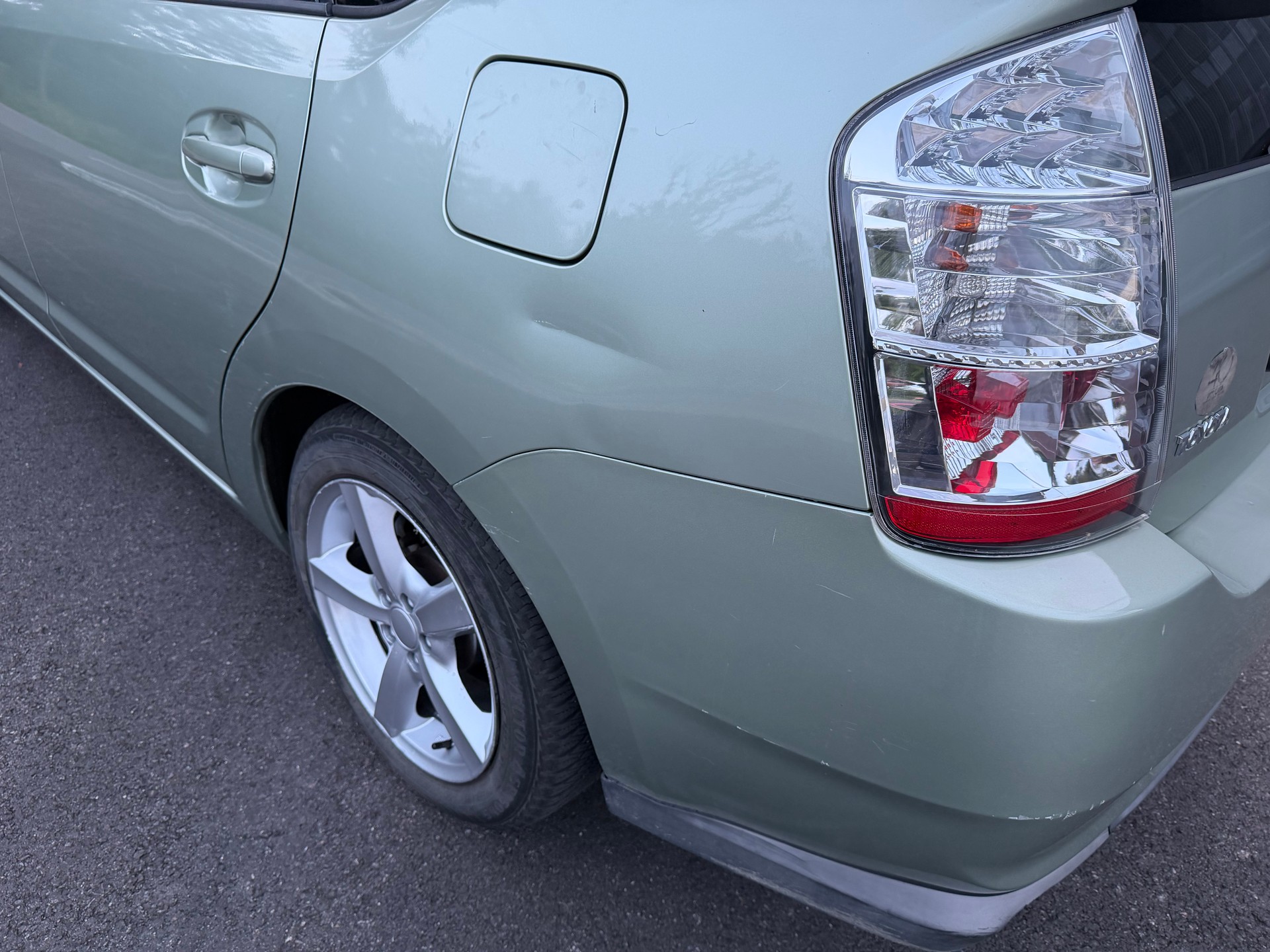 TOYOTA Prius 1.5 16V Hybrid-image-16