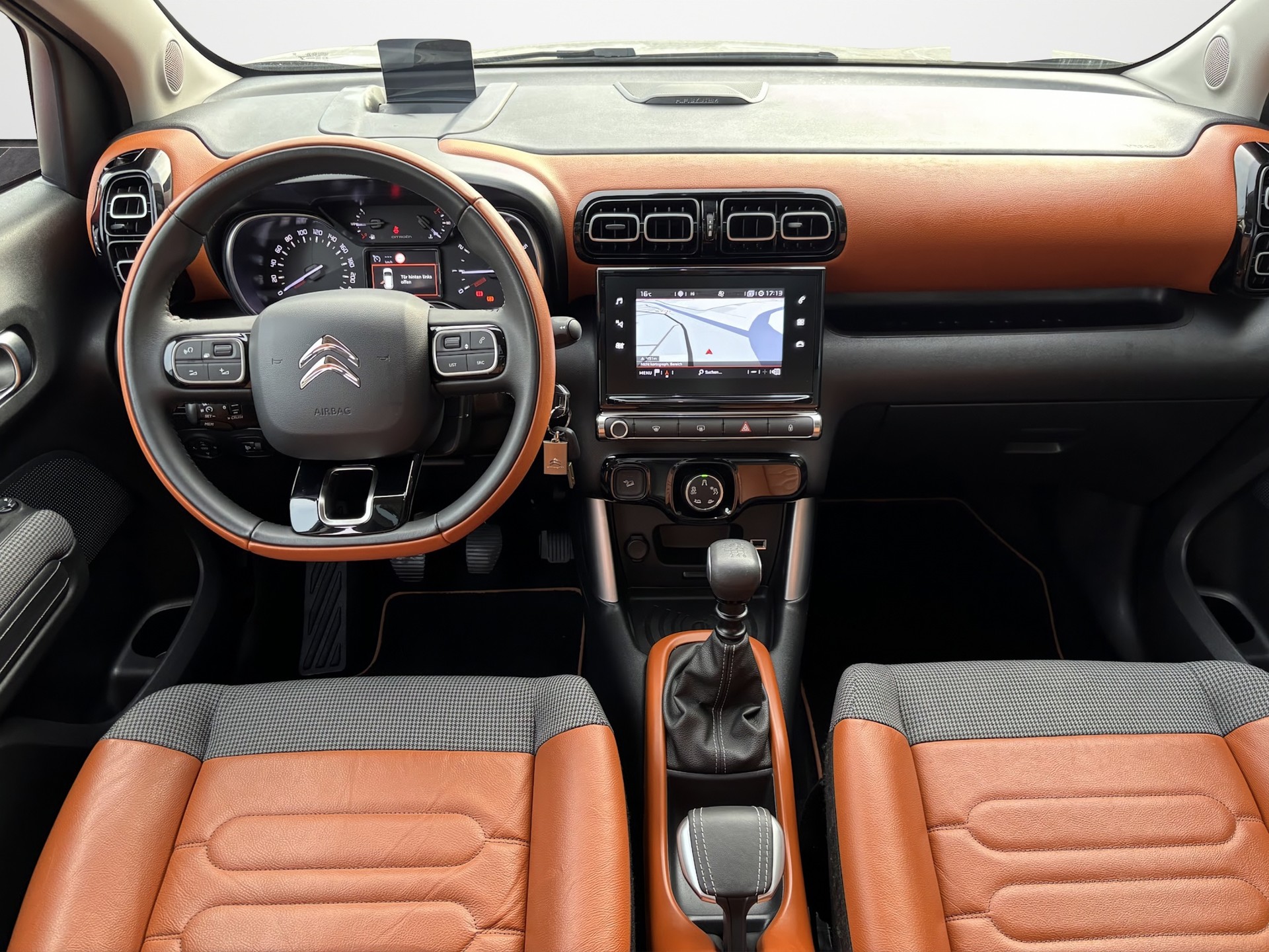 CITROEN C3 Aircross 1.2i PureTech Feel-image-11