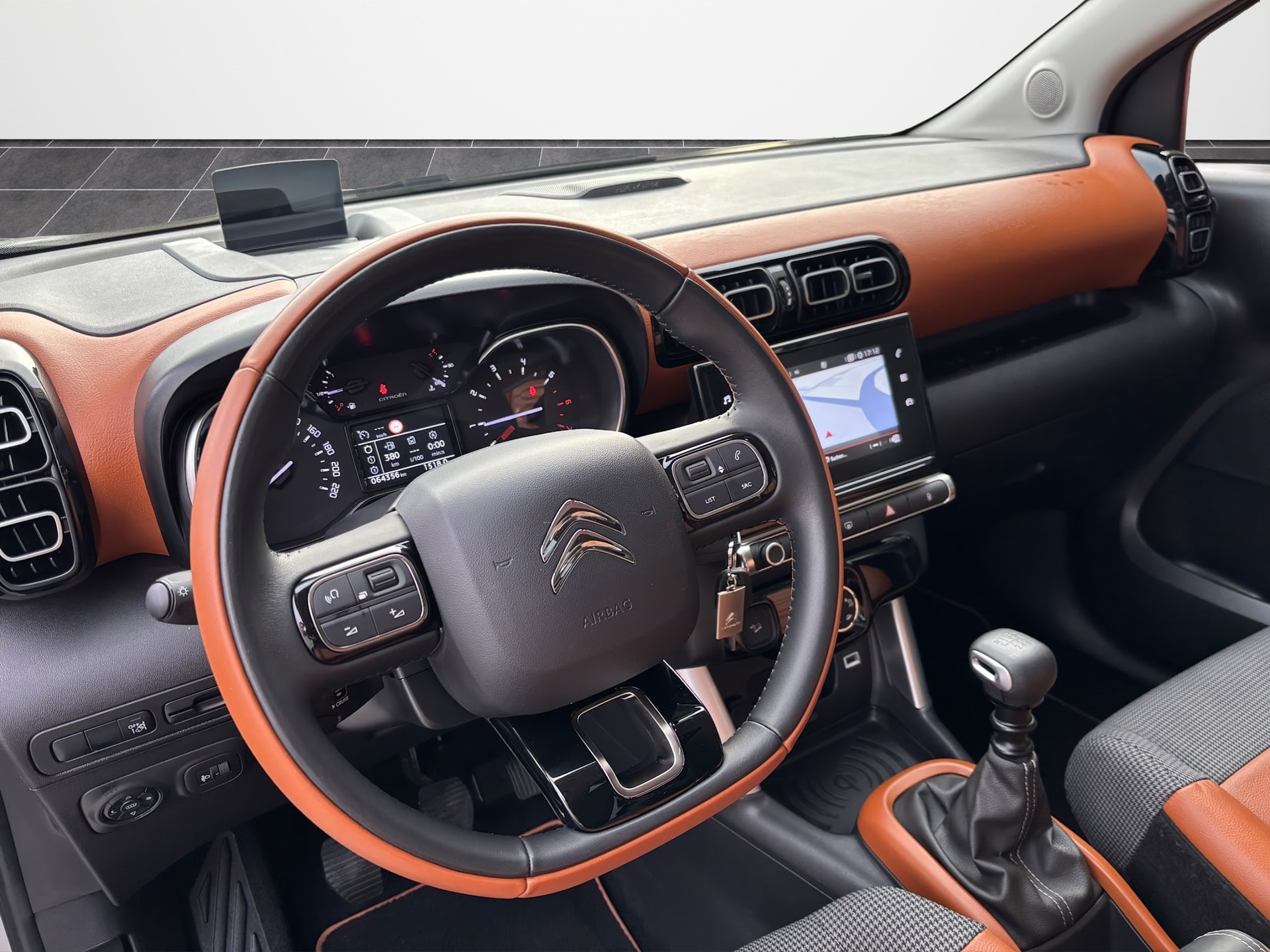 CITROEN C3 Aircross 1.2i PureTech Feel-image-9