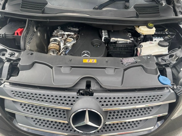 MERCEDES-BENZ Vito 119 CDI Extralang Select Tourer 4M 9G-Tronic-image-16