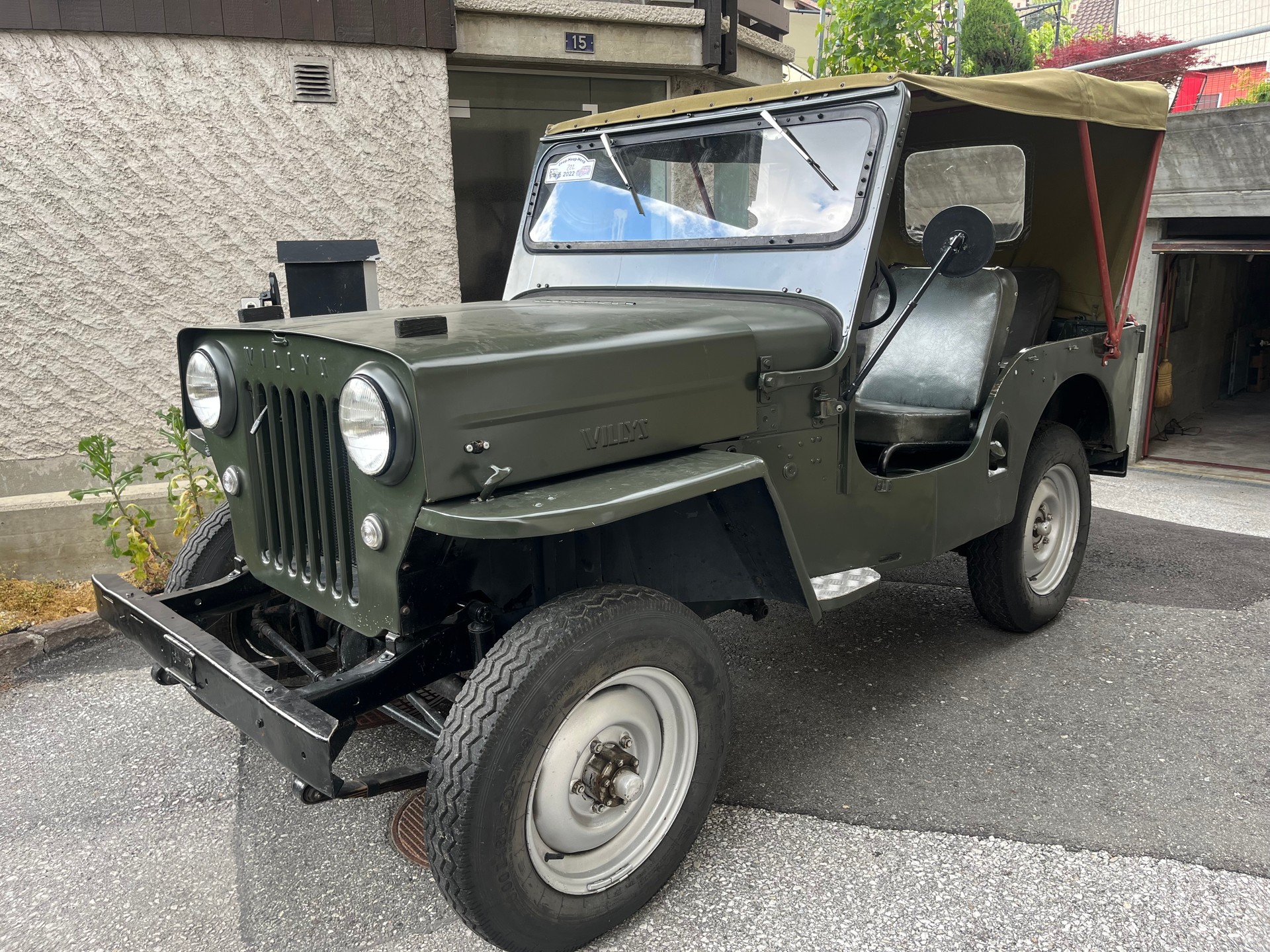 JEEP Willis OVERLAND-showroom-element-1