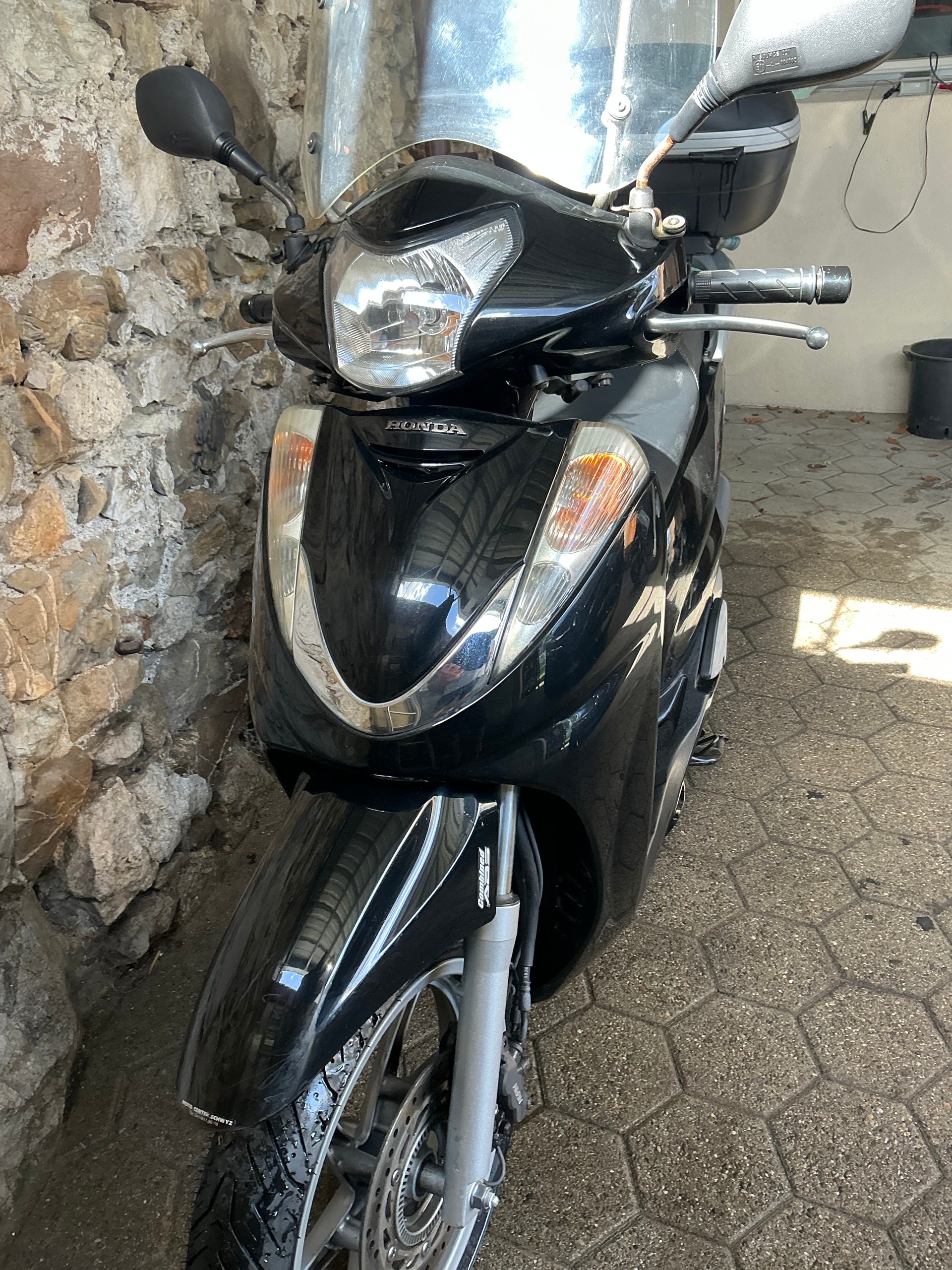 HONDA SH 300 i ABS-image-1