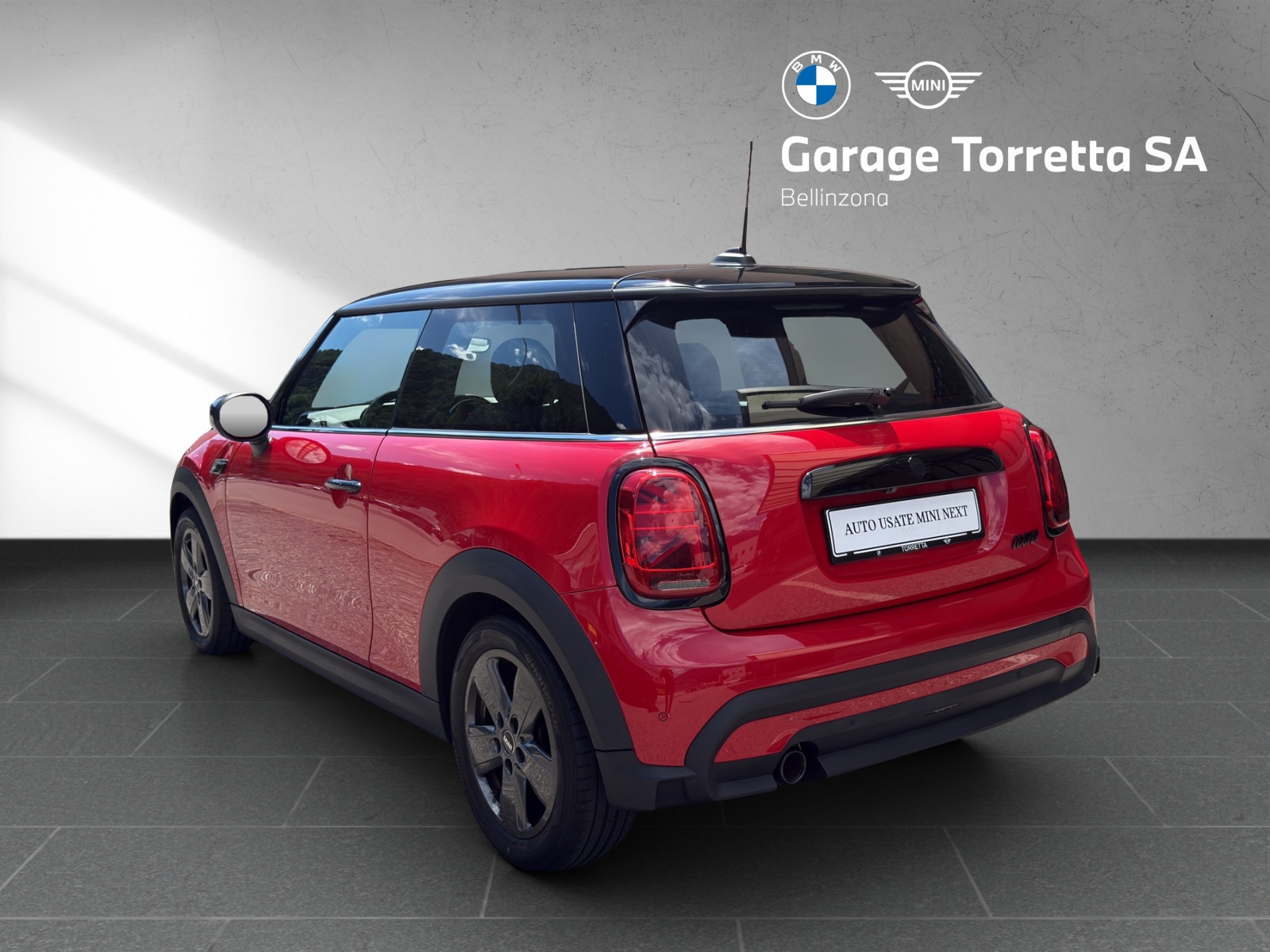 MINI Cooper Steptronic DKG-showroom-element-2
