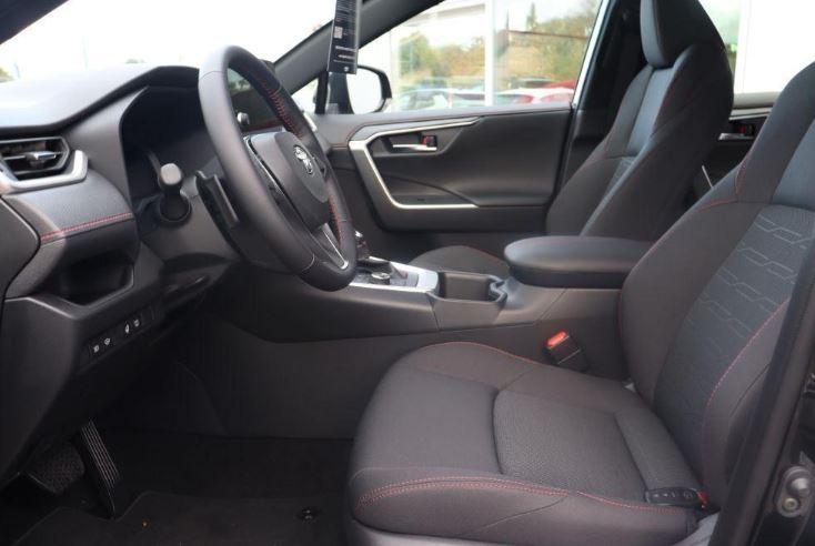 TOYOTA RAV4 2.5 Plug-In-Hybrid Trend-image-12