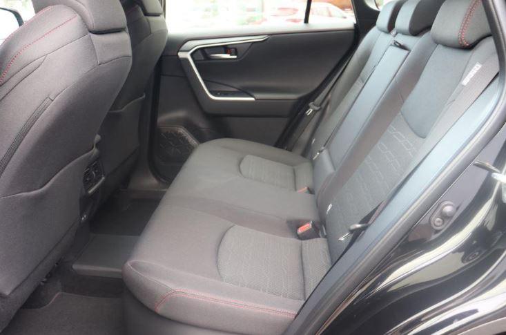 TOYOTA RAV4 2.5 Plug-In-Hybrid Trend-image-14