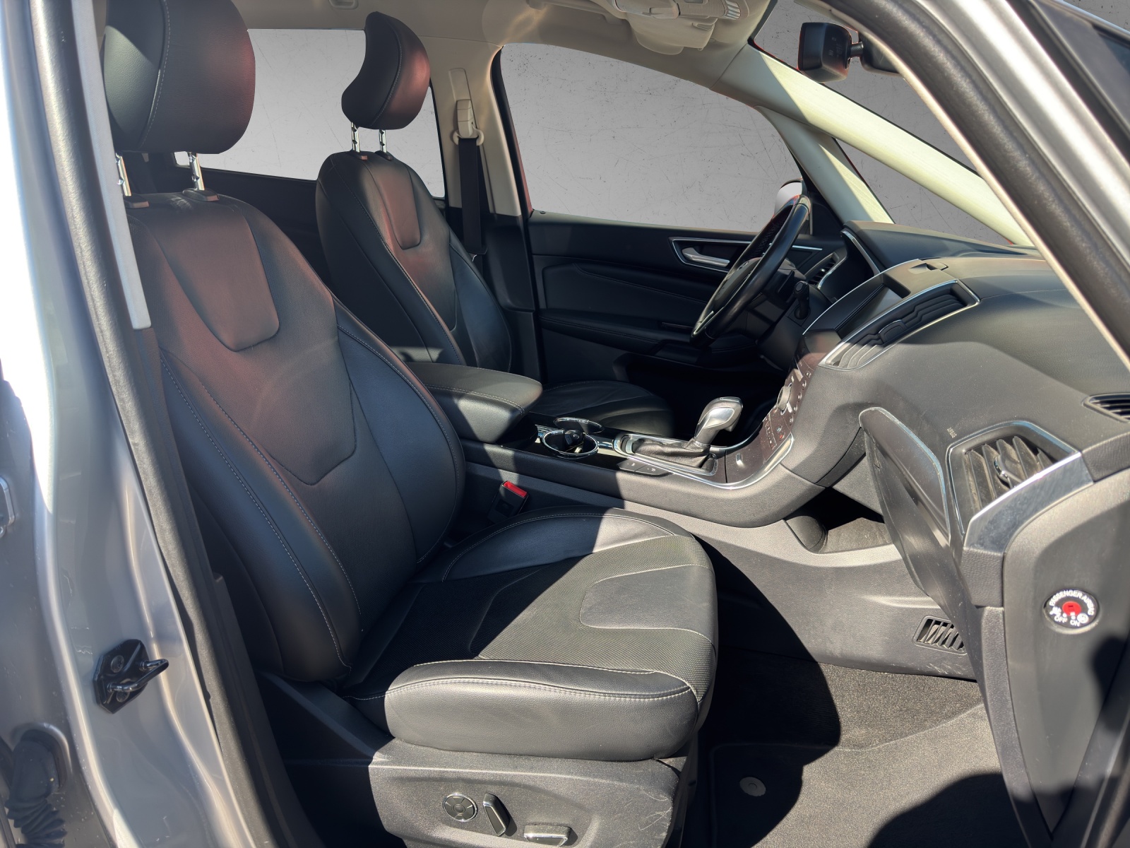 FORD S-Max 2.0 TDCi Titanium AWD PowerShift-image-11