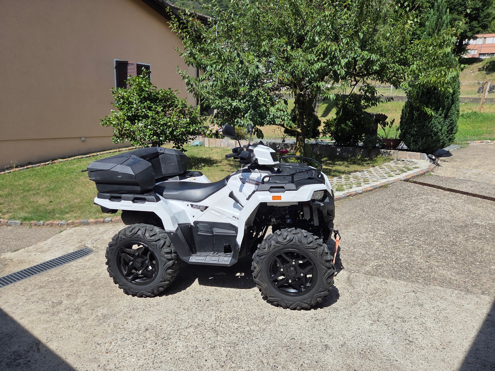 POLARIS 570-image-1