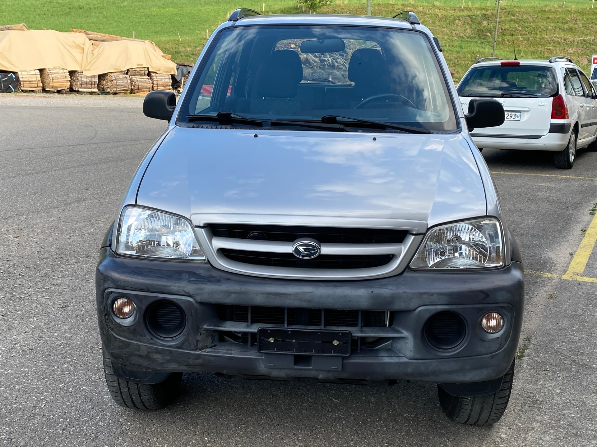 DAIHATSU Frisch MFK!