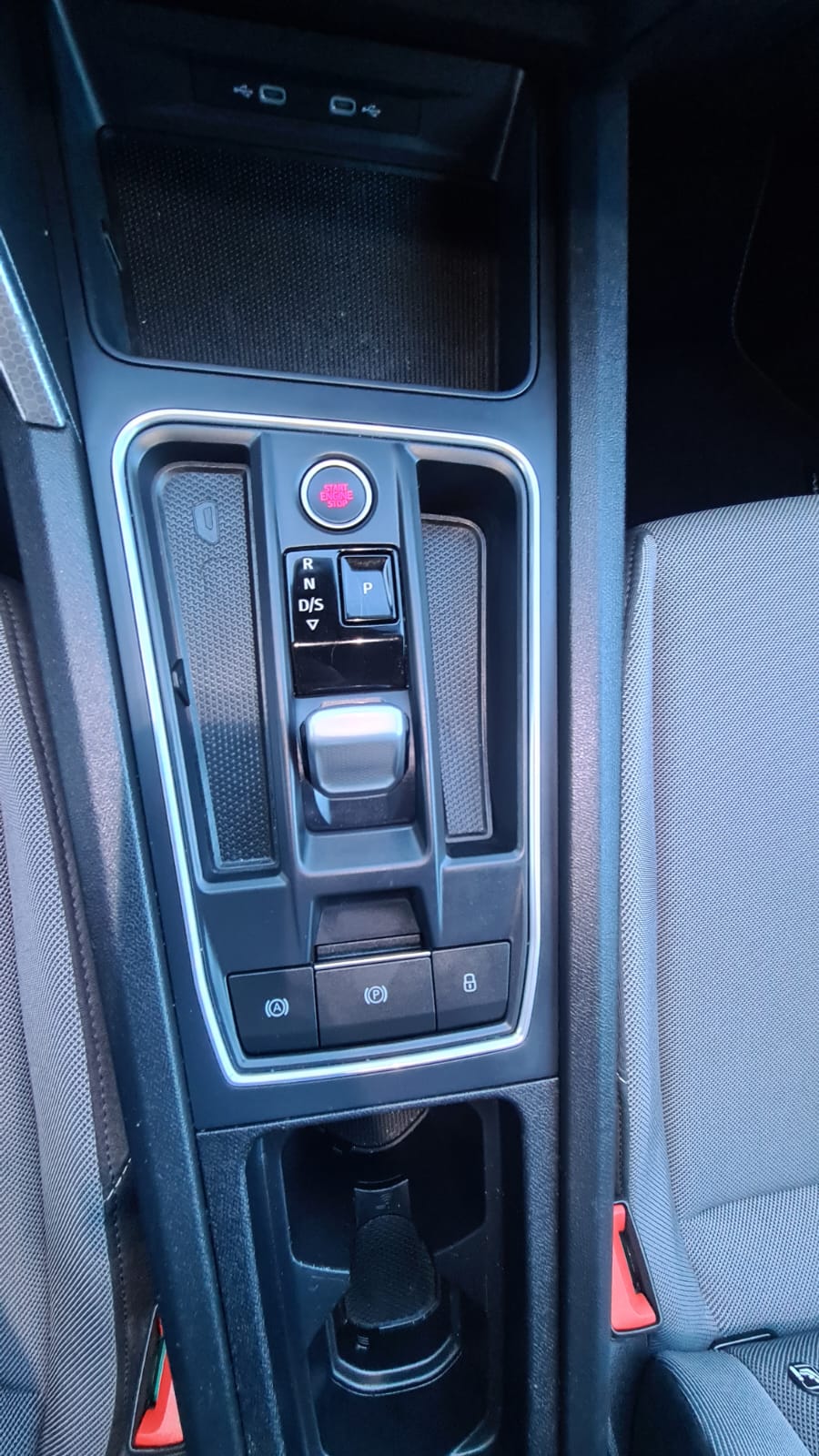 SEAT Leon ST 2.0 TDI EVO DSG Style ** Full Digital Cockpit ** Parklehnassistanz **Gr.Navi ** Parkhilfe ** Neues Modell 2022 ** Ab MFK-image-11