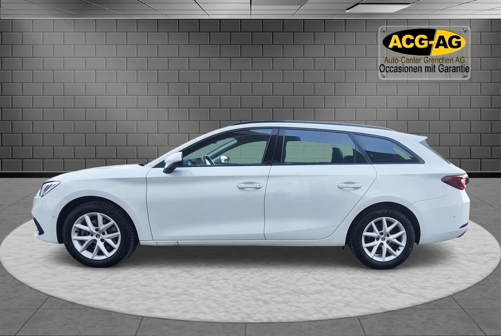 SEAT Leon ST 2.0 TDI EVO DSG Style ** Full Digital Cockpit ** Parklehnassistanz **Gr.Navi ** Parkhilfe ** Neues Modell 2022 ** Ab MFK-showroom-element-3