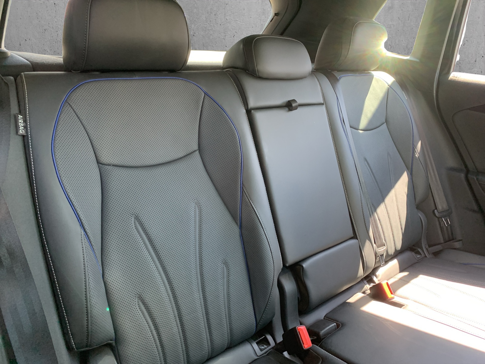 VW Tiguan 2.0 TSI DSG R-Line 4Motion-image-11
