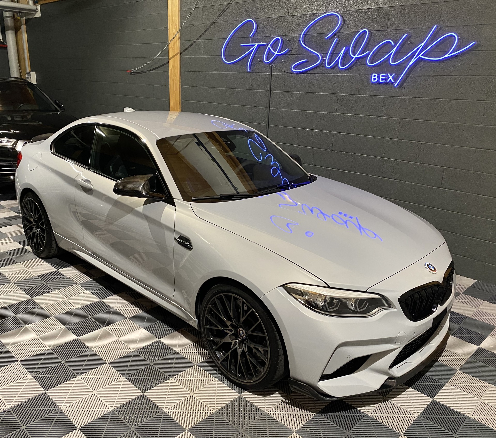 BMW M2 Competition Drivelogic