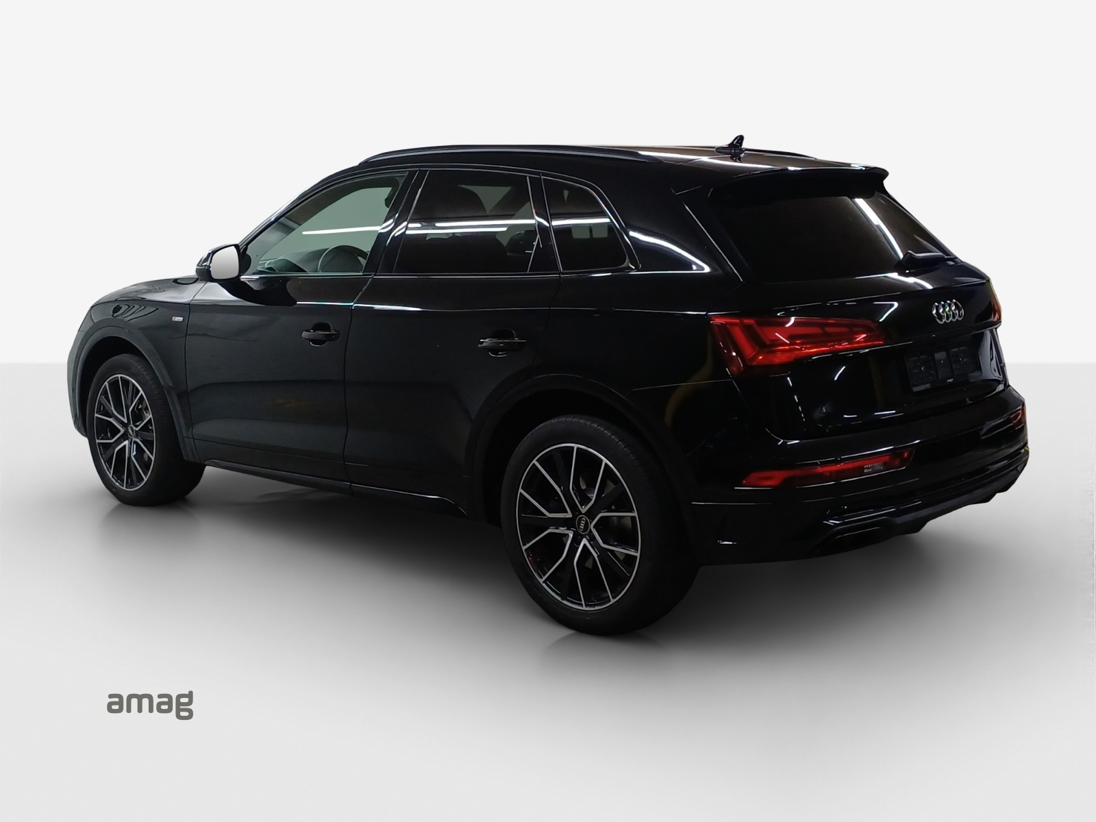 AUDI Q5 40 TDI quattro S-tronic-showroom-element-2