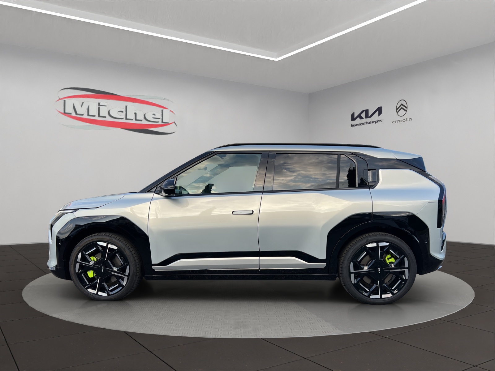 KIA EV3 81,4 kWh GT 4x4 / Leasing-Aktion ab 0.00% / top-Ausstattung / CH-Fahrzeug 7-Jahre oder 150'000KM Garantie-image-8