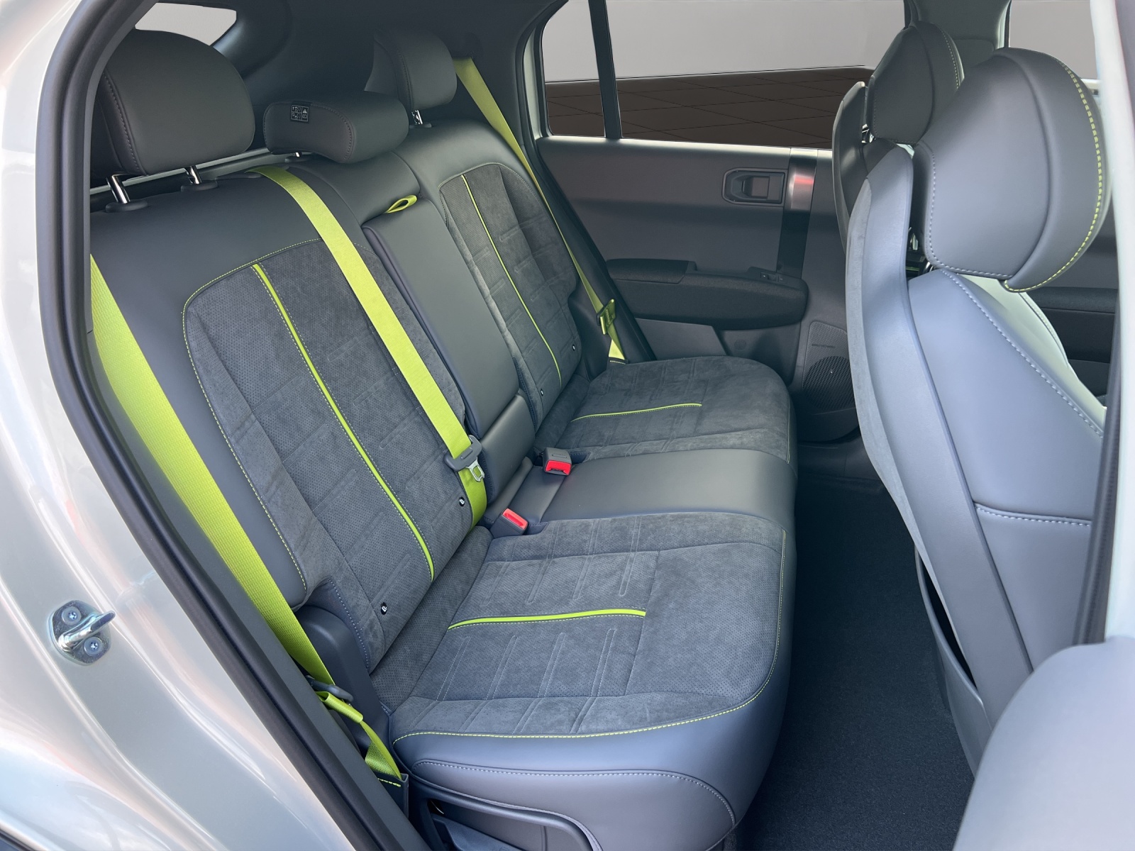 KIA EV3 81,4 kWh GT 4x4 / Leasing-Aktion ab 0.00% / top-Ausstattung / CH-Fahrzeug 7-Jahre oder 150'000KM Garantie-image-11
