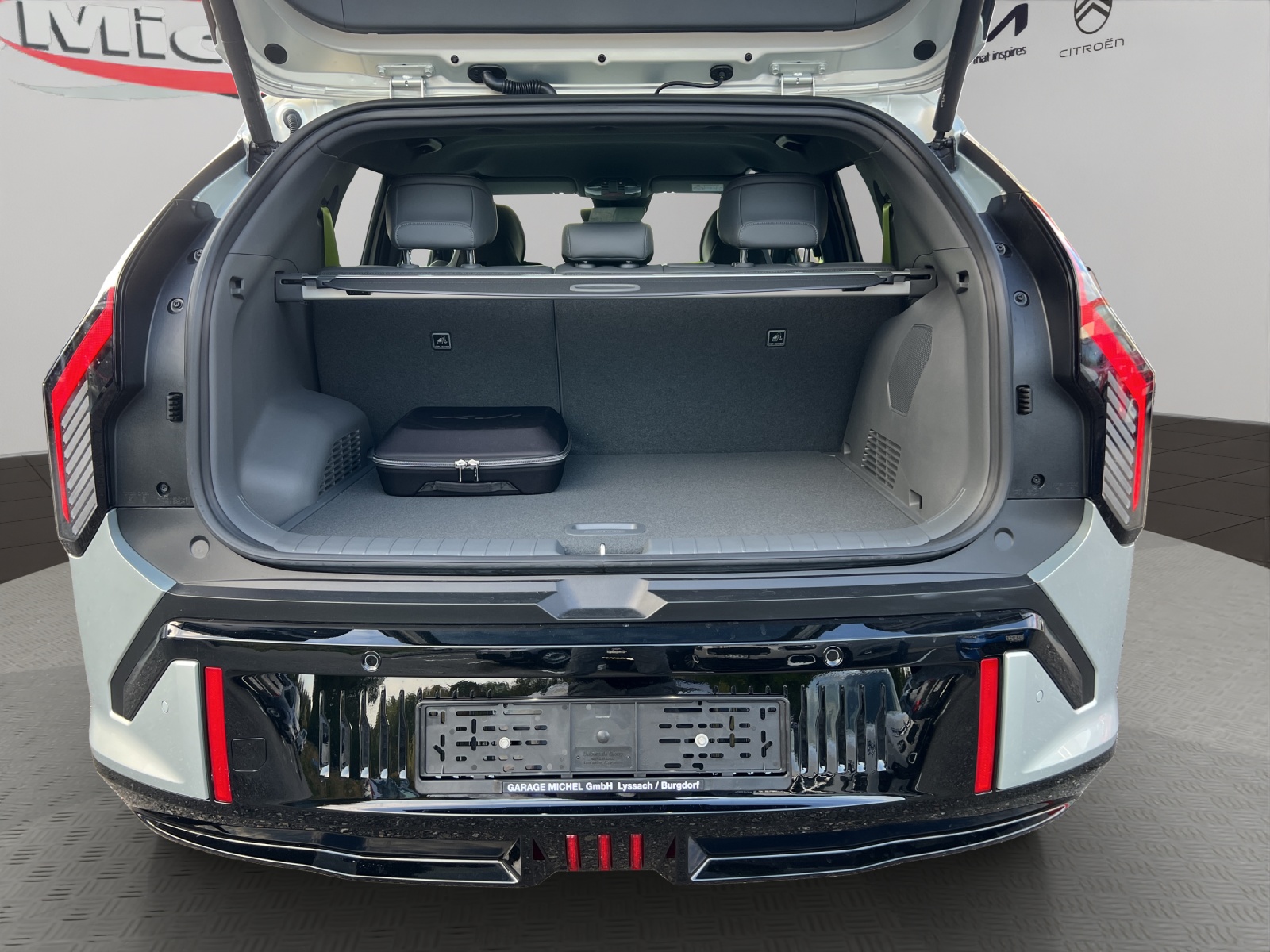 KIA EV3 81,4 kWh GT 4x4 / Leasing-Aktion ab 0.00% / top-Ausstattung / CH-Fahrzeug 7-Jahre oder 150'000KM Garantie-image-15
