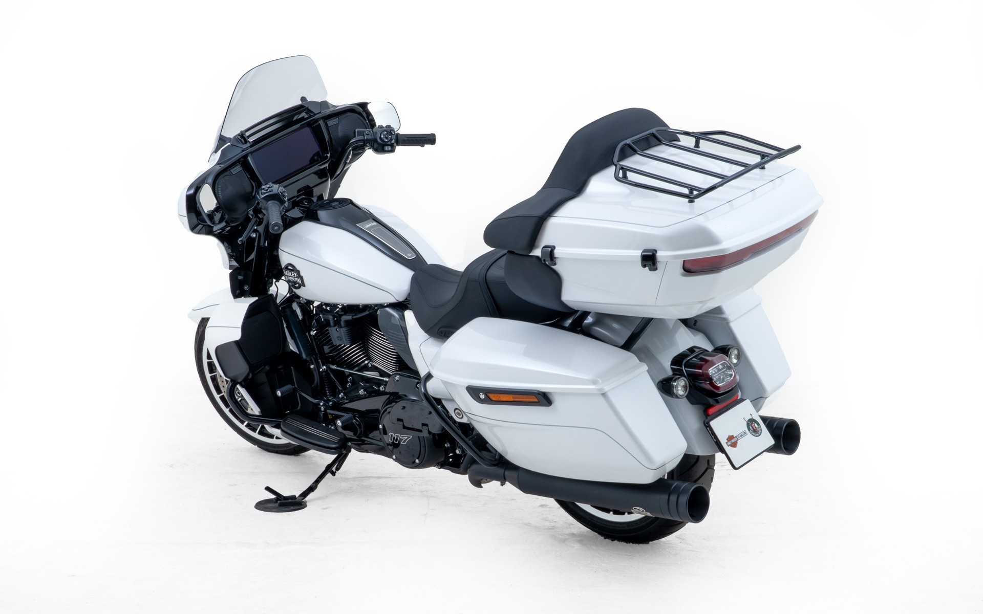 HARLEY-DAVIDSON FLHXL STREET GLIDE LIMITED-showroom-element-3