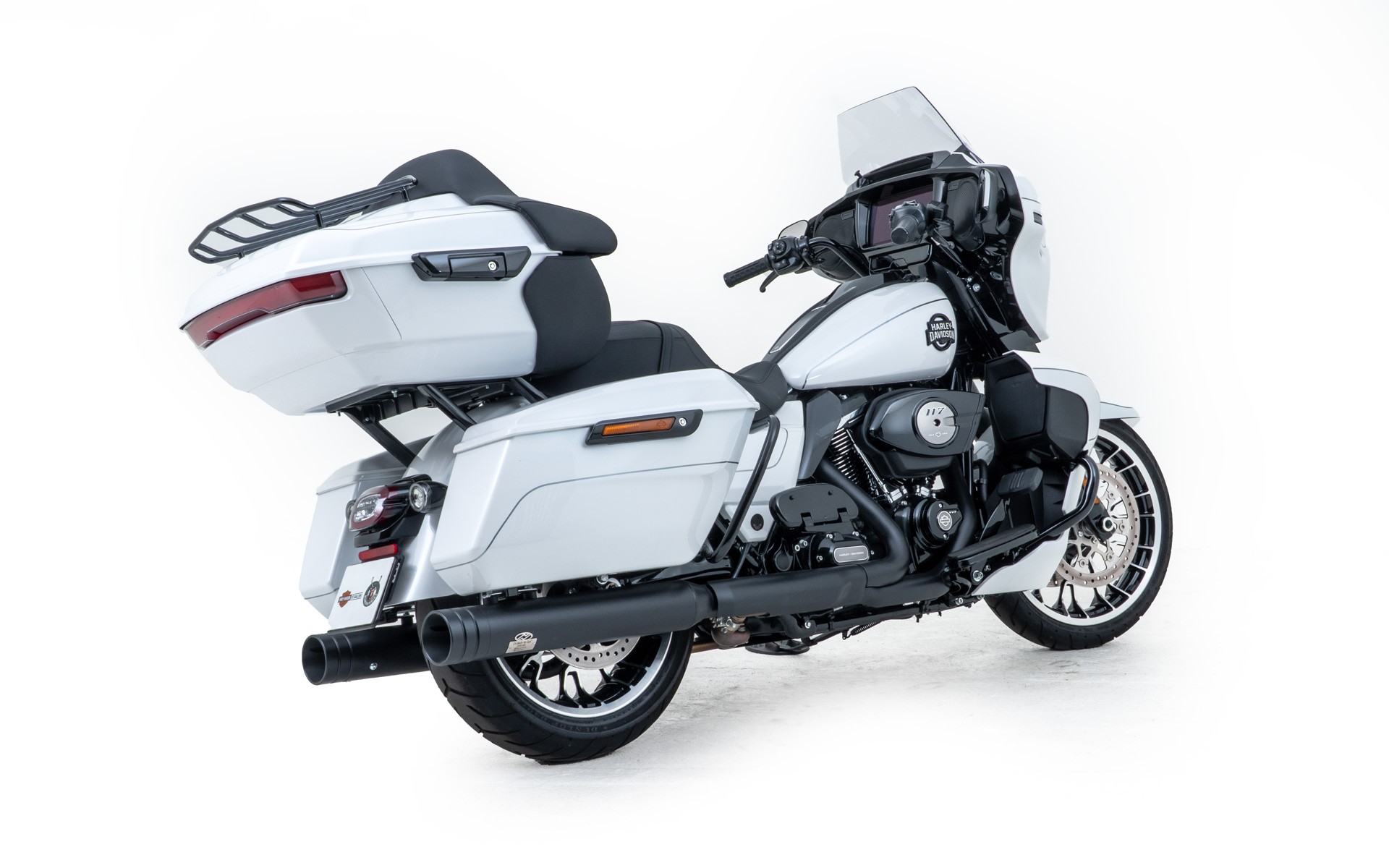 HARLEY-DAVIDSON FLHXL STREET GLIDE LIMITED-showroom-element-2