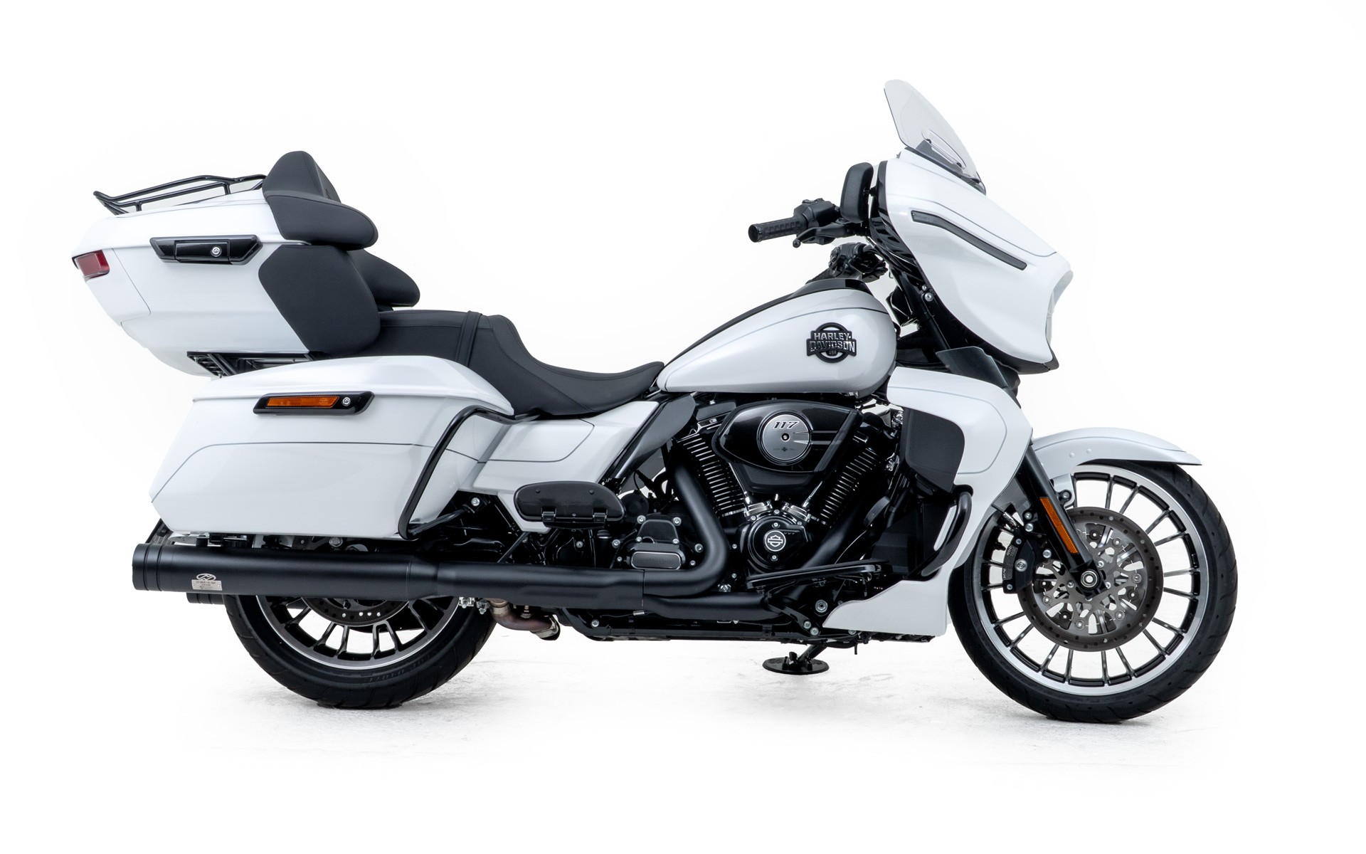 HARLEY-DAVIDSON FLHXL STREET GLIDE LIMITED-showroom-element-1