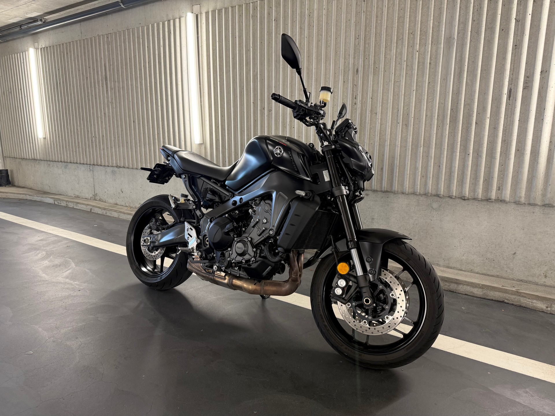 YAMAHA MT-09-image-4