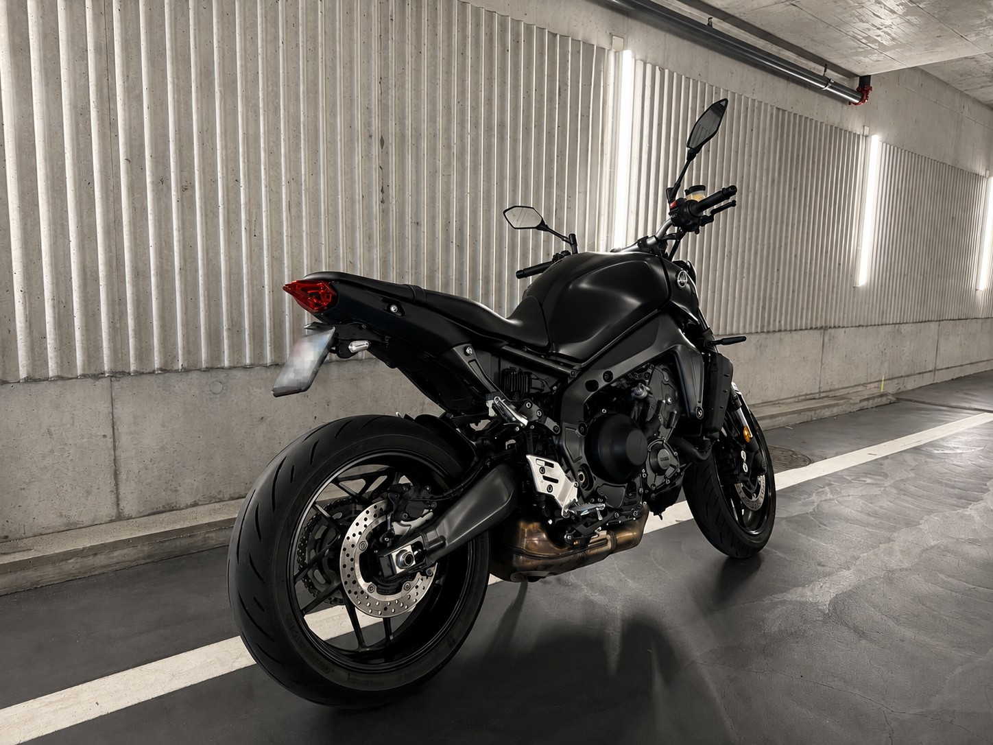 YAMAHA MT-09-image-3