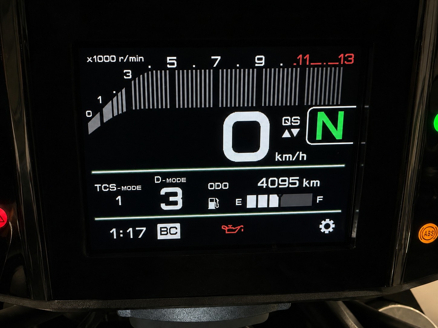 YAMAHA MT-09-image-5