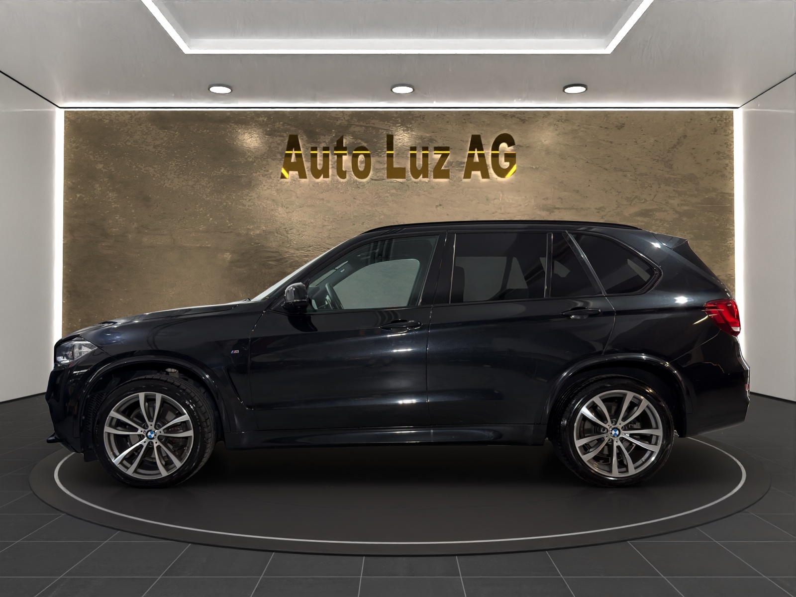 BMW X5 xDrive 30d Steptronic-image-5