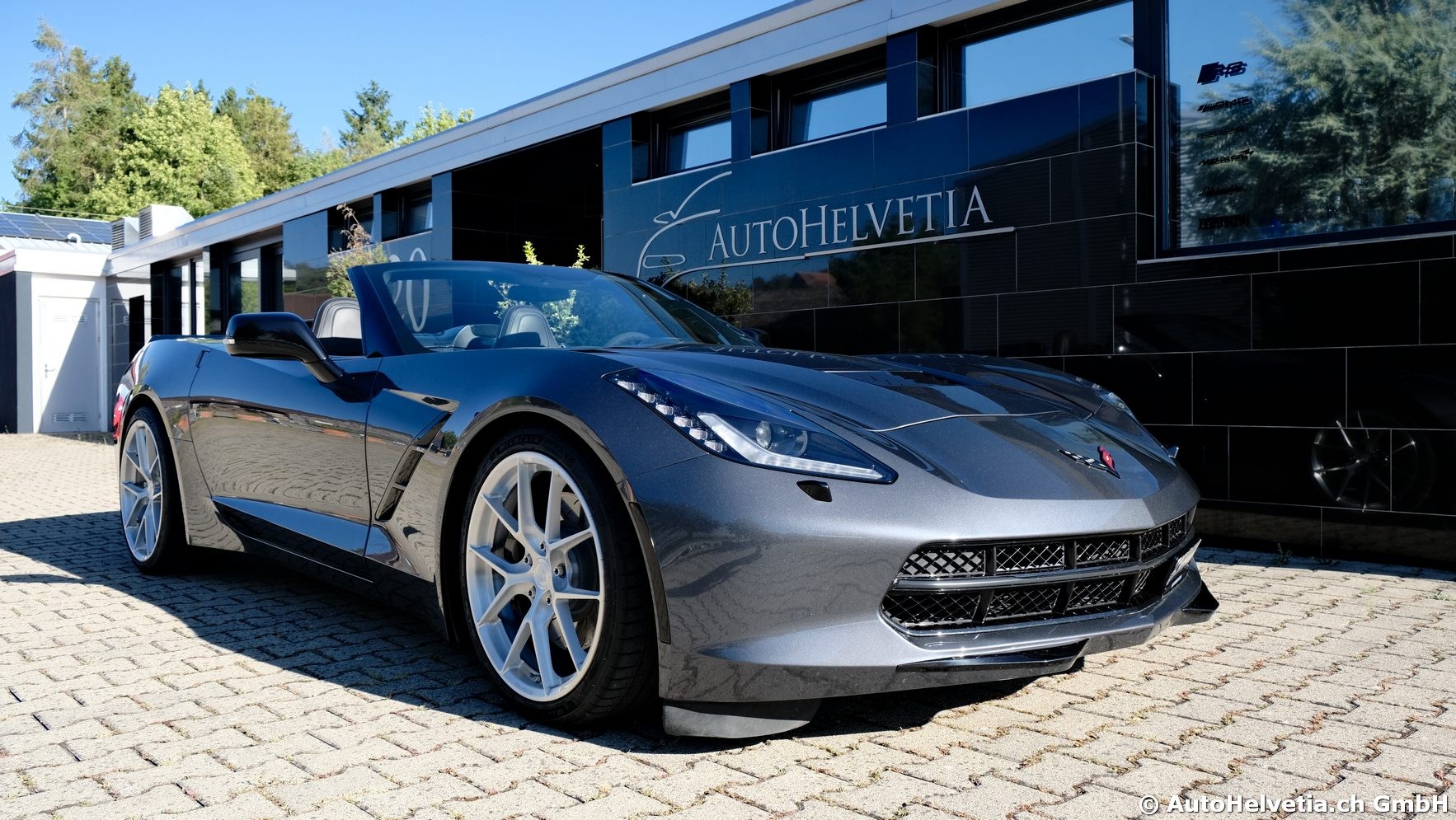 CHEVROLET Corvette Convertible Stingray 3LT-showroom-element-1