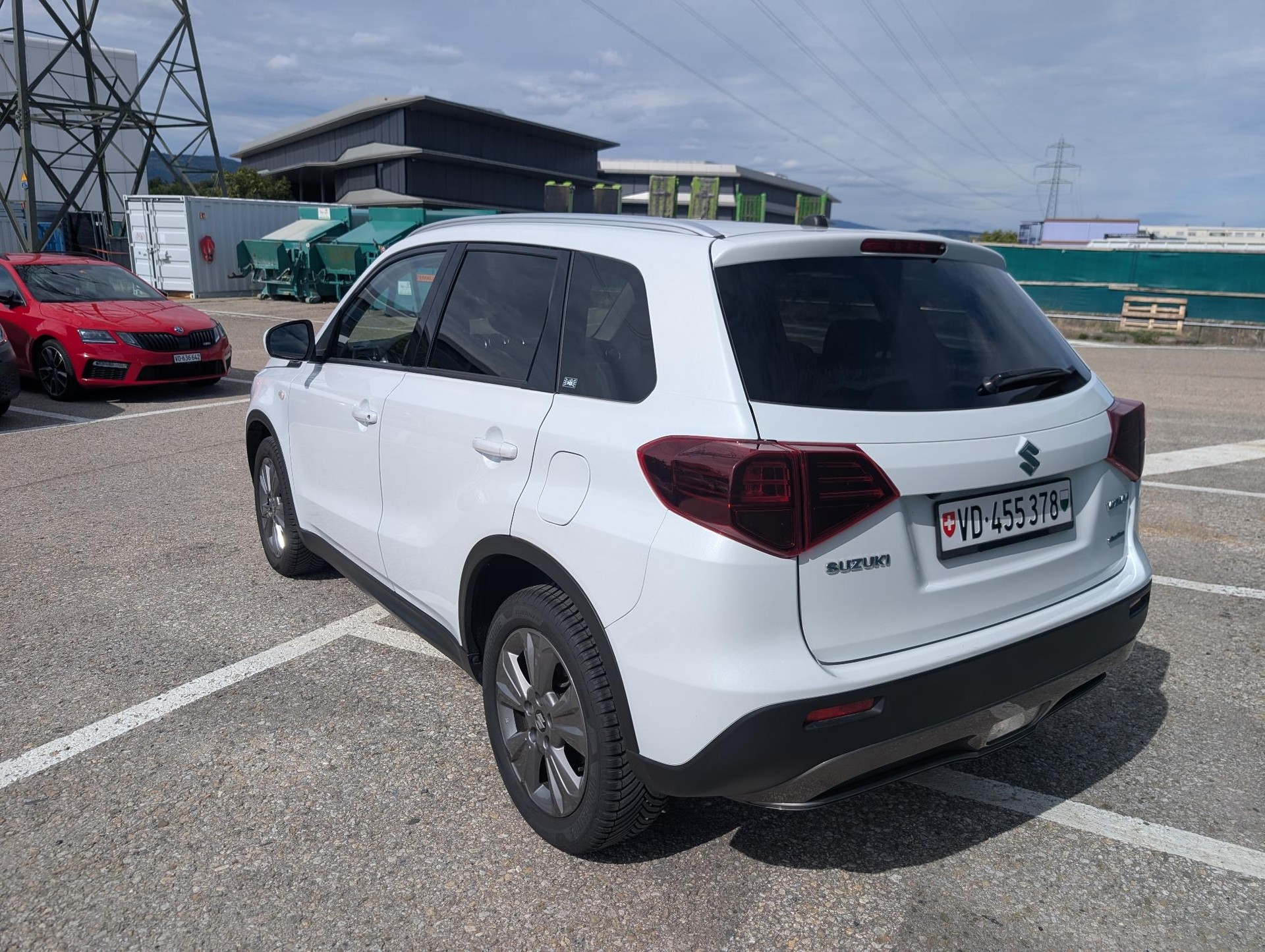 SUZUKI Vitara 1.4 Boosterjet Compact + Automatic-image-1