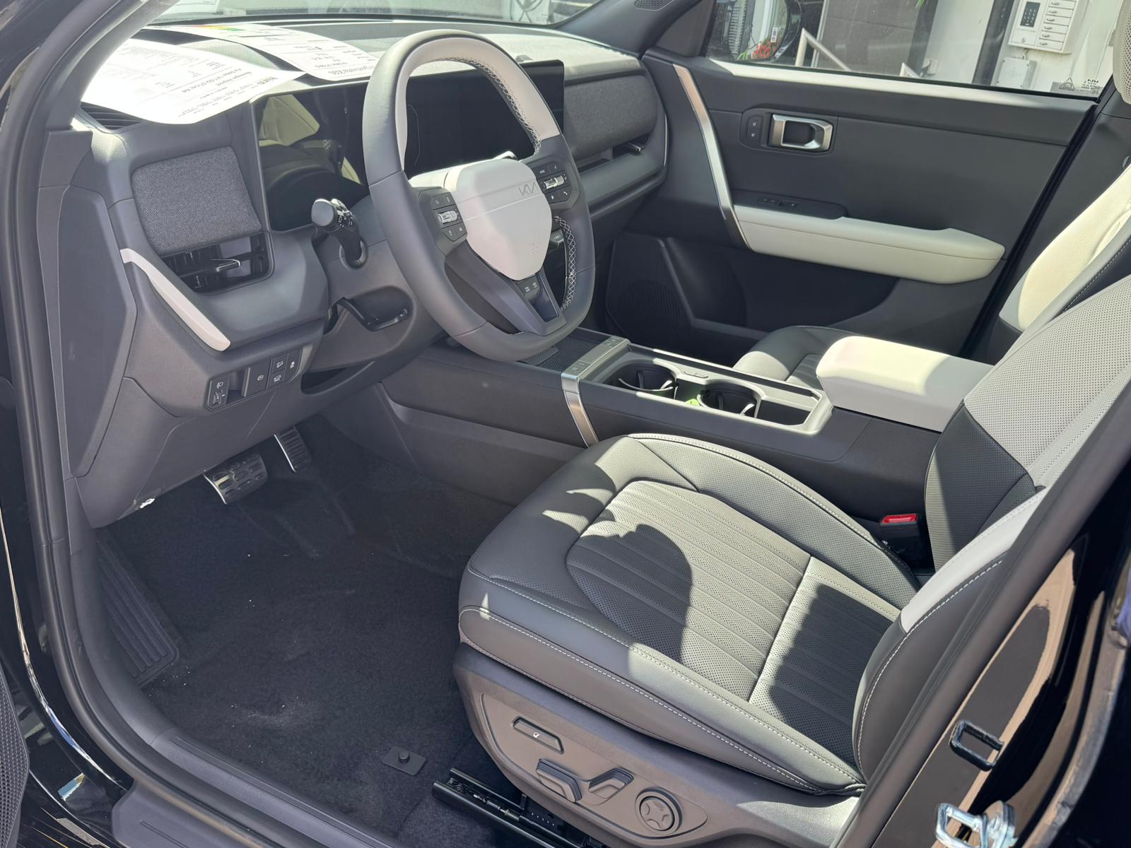 KIA Seltos 1.6 T-GDi GT-Line-image-3