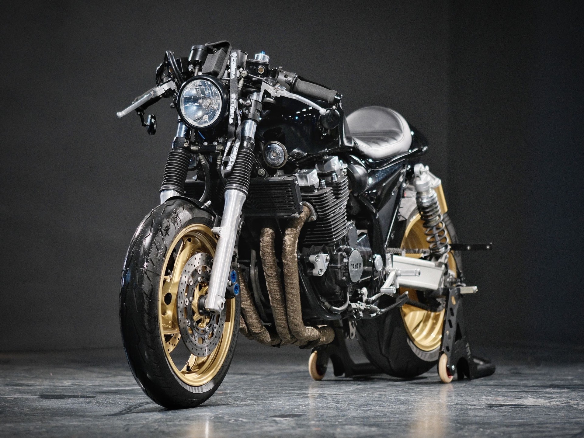 YAMAHA XJR 1300 SP-image-3