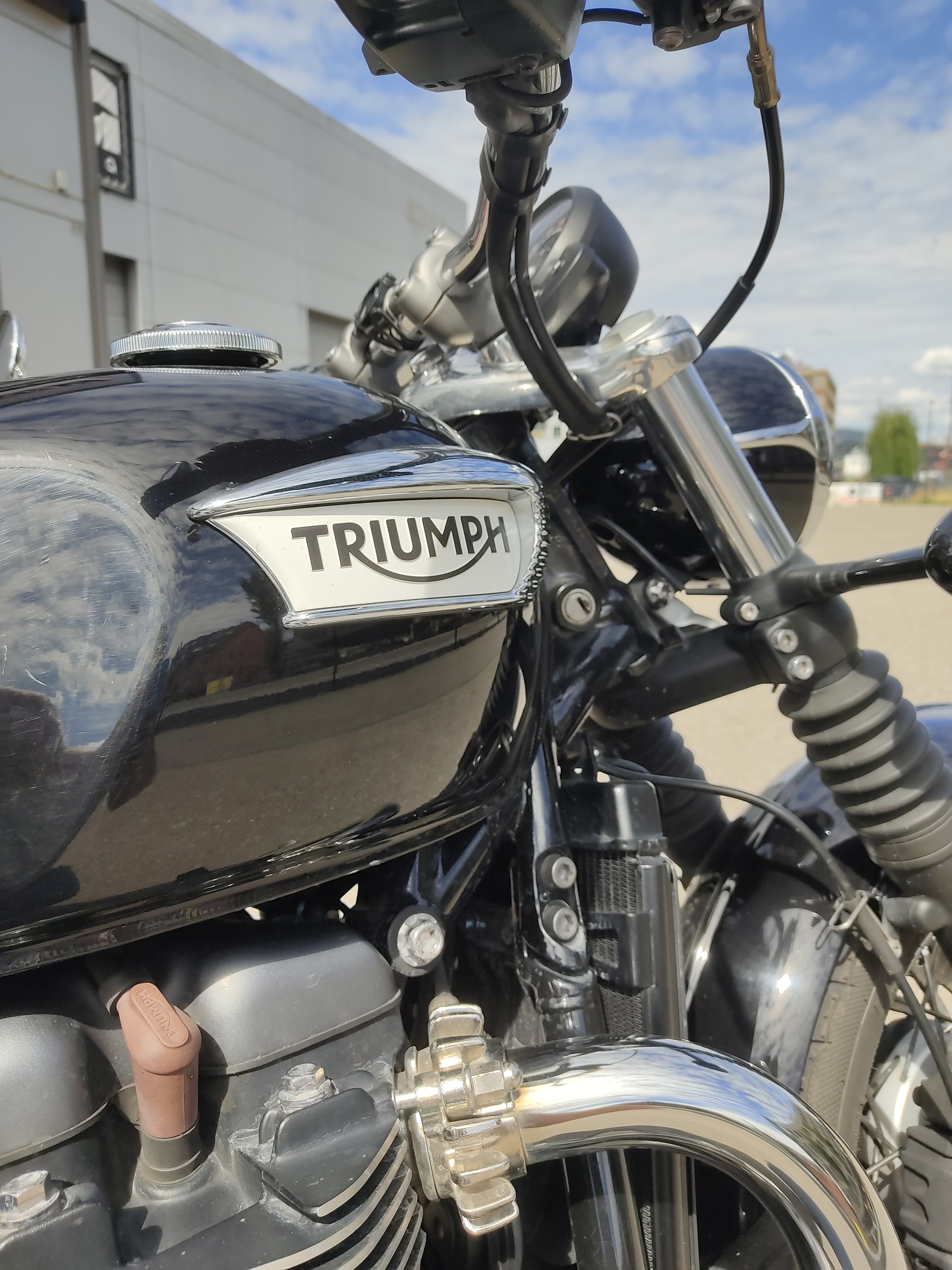 TRIUMPH Bonneville 1200 Speedmaster ABS-image-4