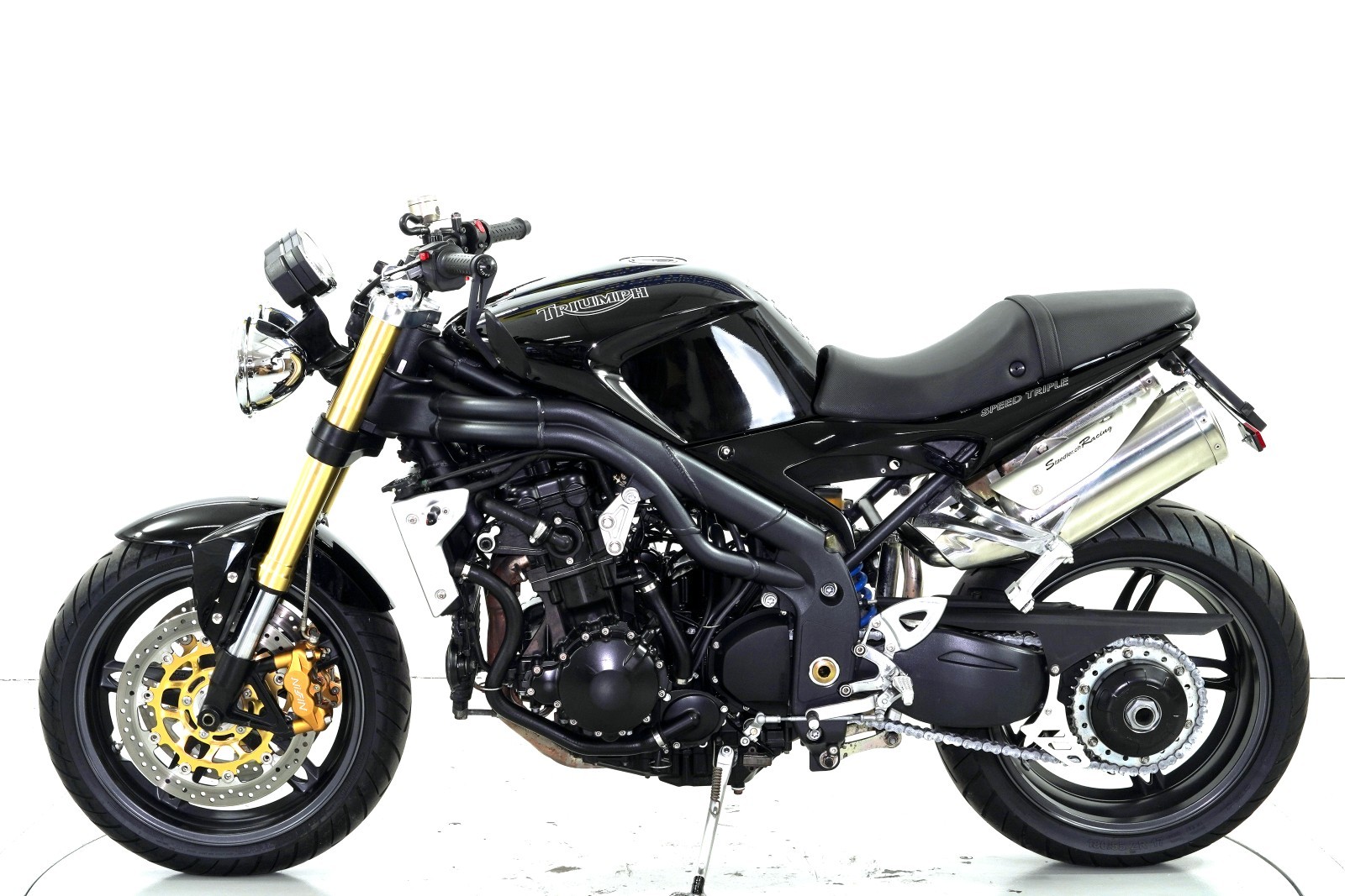TRIUMPH Speed Triple 1050-image-4