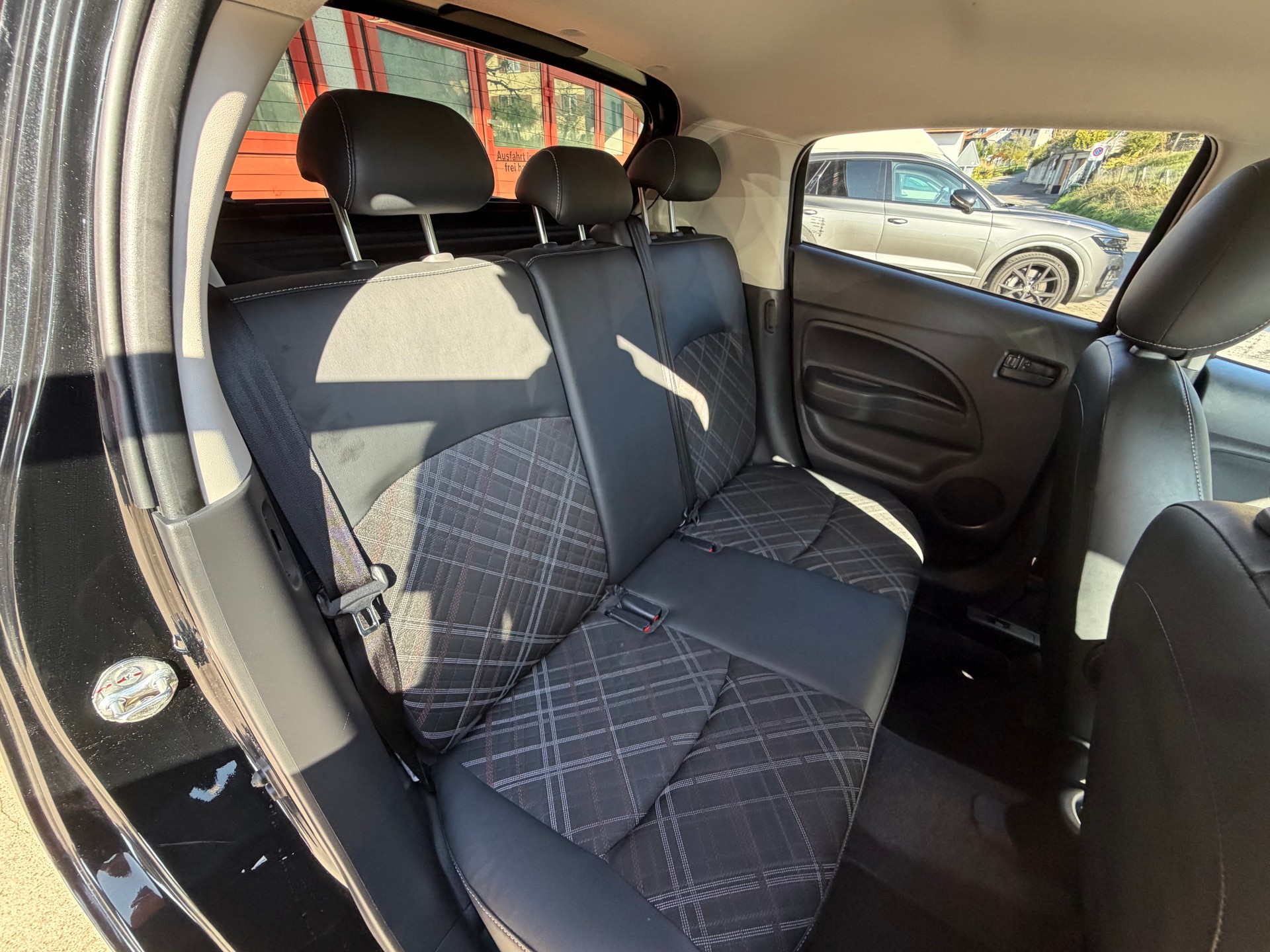 MITSUBISHI Space Star 1.2 CVT Intense+ / Werksgarantie bis 18.06.2029-image-10
