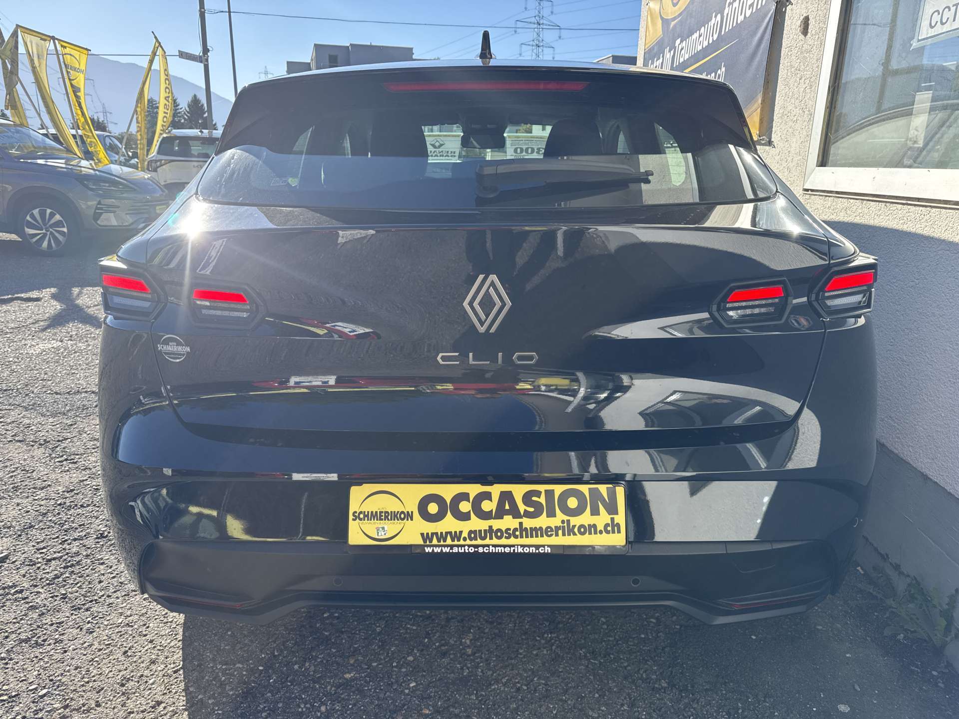 RENAULT Clio 1.2 TCe Evolution NEUES MODELL EDC-Automat-image-3