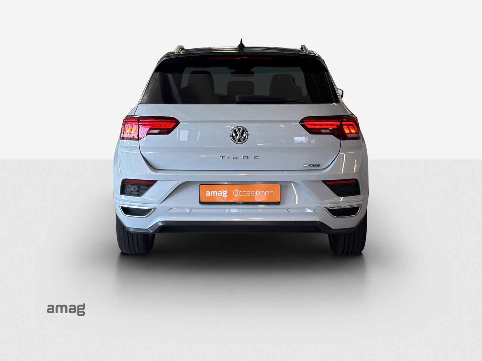 VW T-Roc 2.0 TSI Sport DSG 4Motion-showroom-element-3