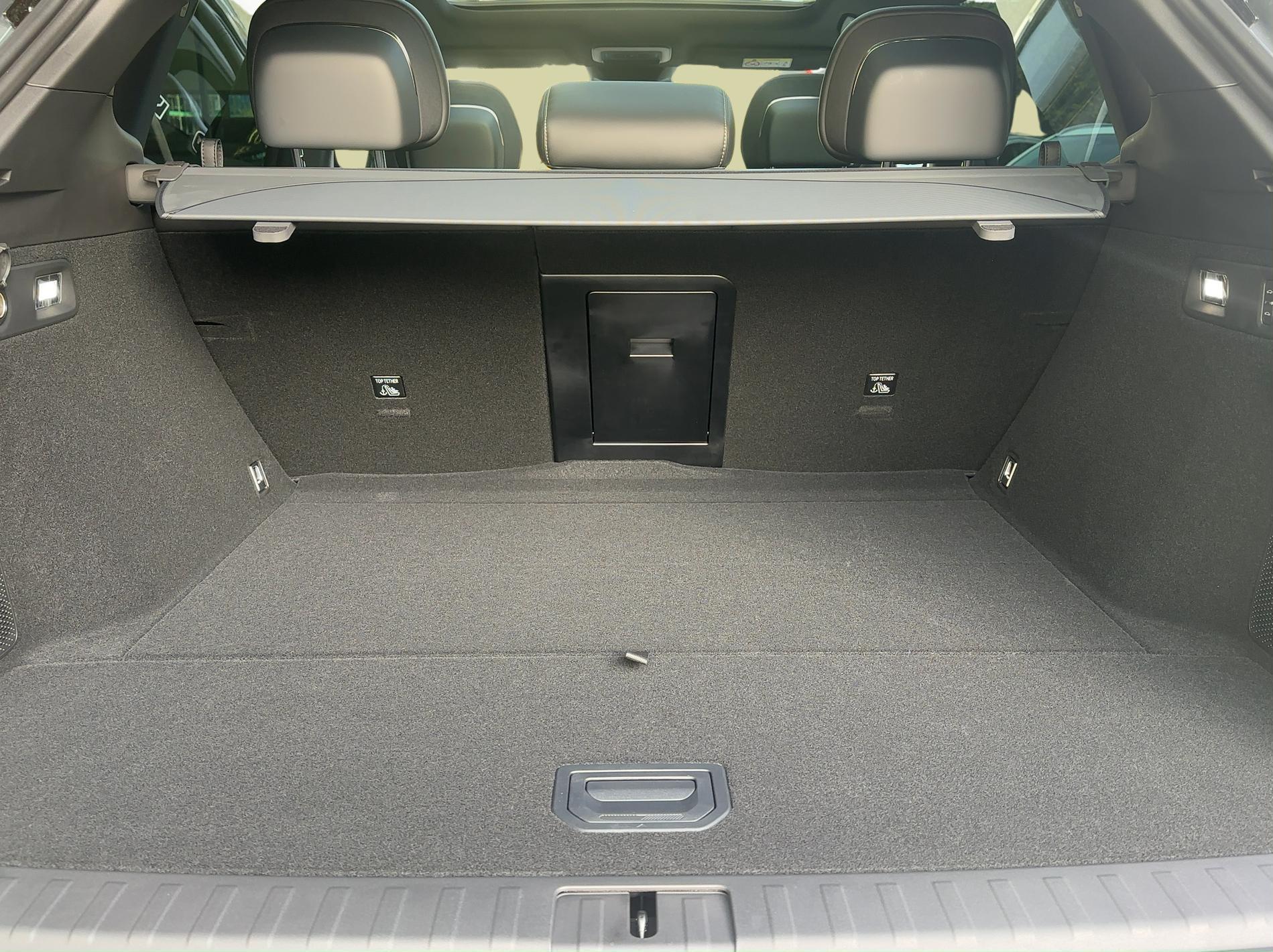 ZEEKR 7X Privilege AWD-image-12