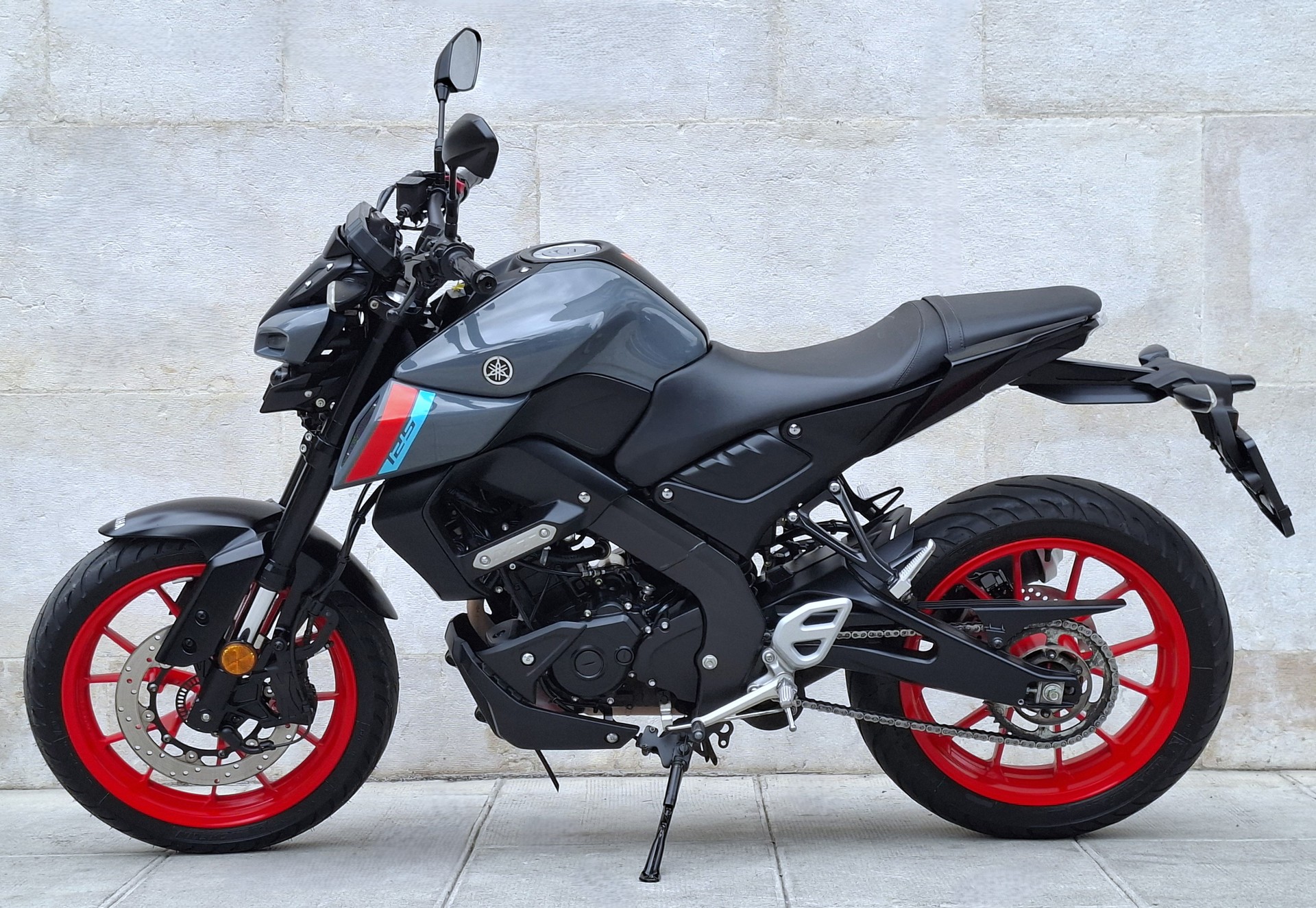 YAMAHA MT-125 ABS-image-2
